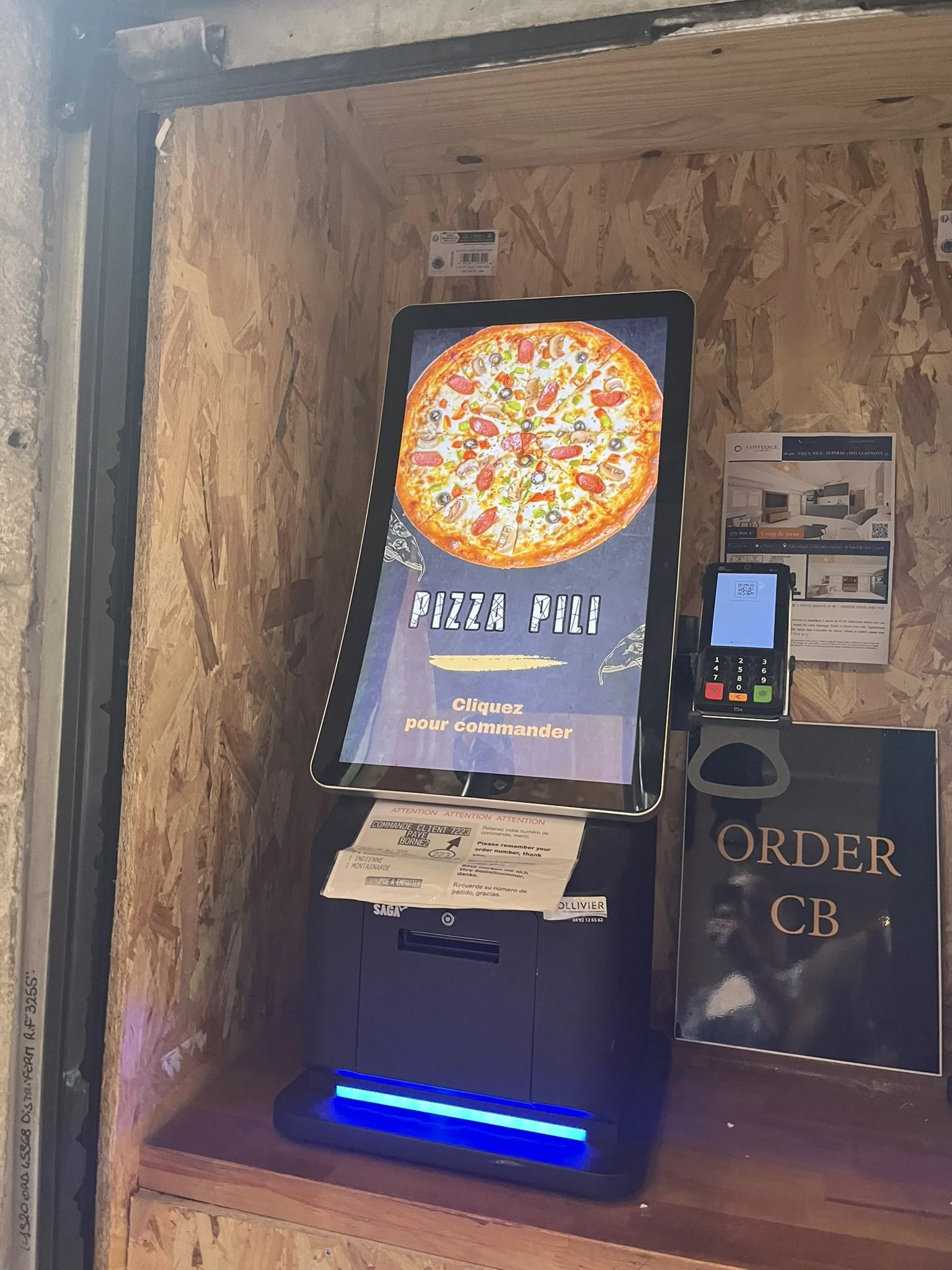 Pizza Pili in Nice, affordable restaurants in NIce, French riviera, eating out in France