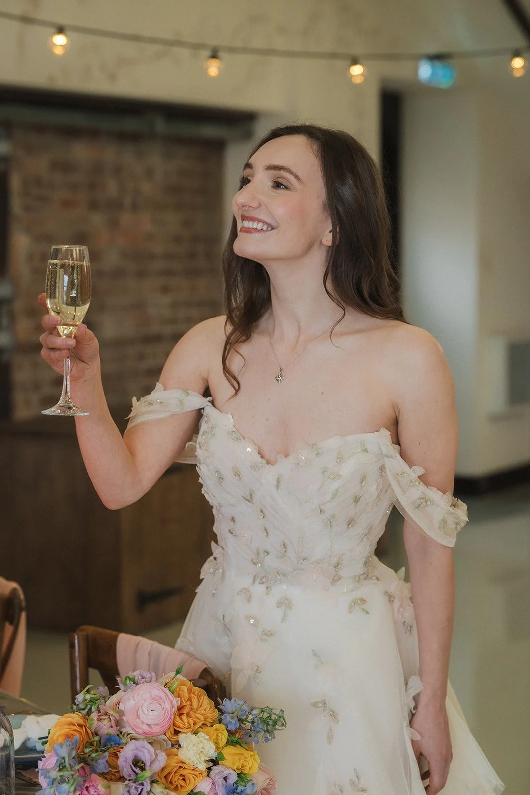 Brides, are you starting to look for your wedding dress?