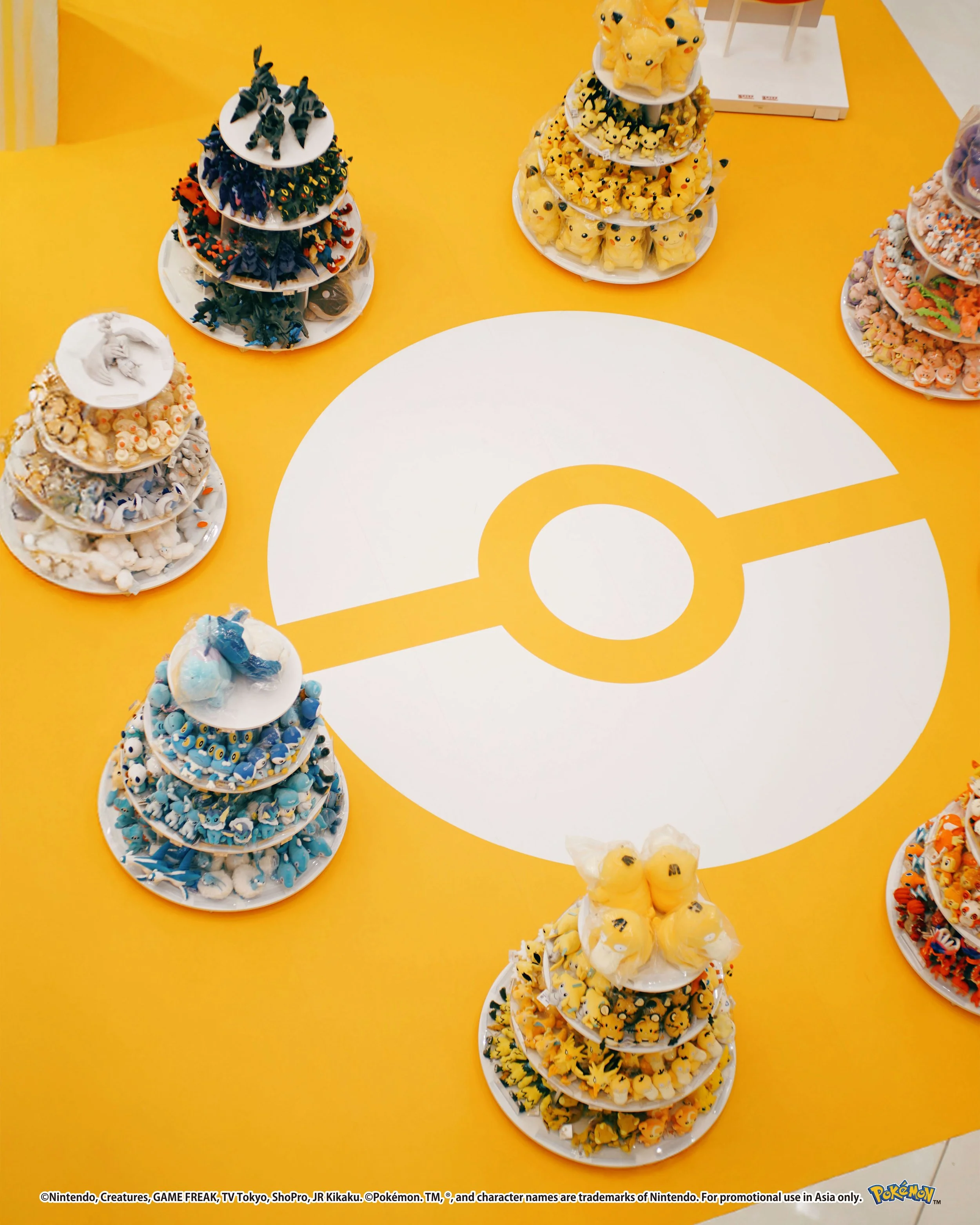 Pokemon_photos_45_Setup_0005_Vector Smart Object copy 6.jpg