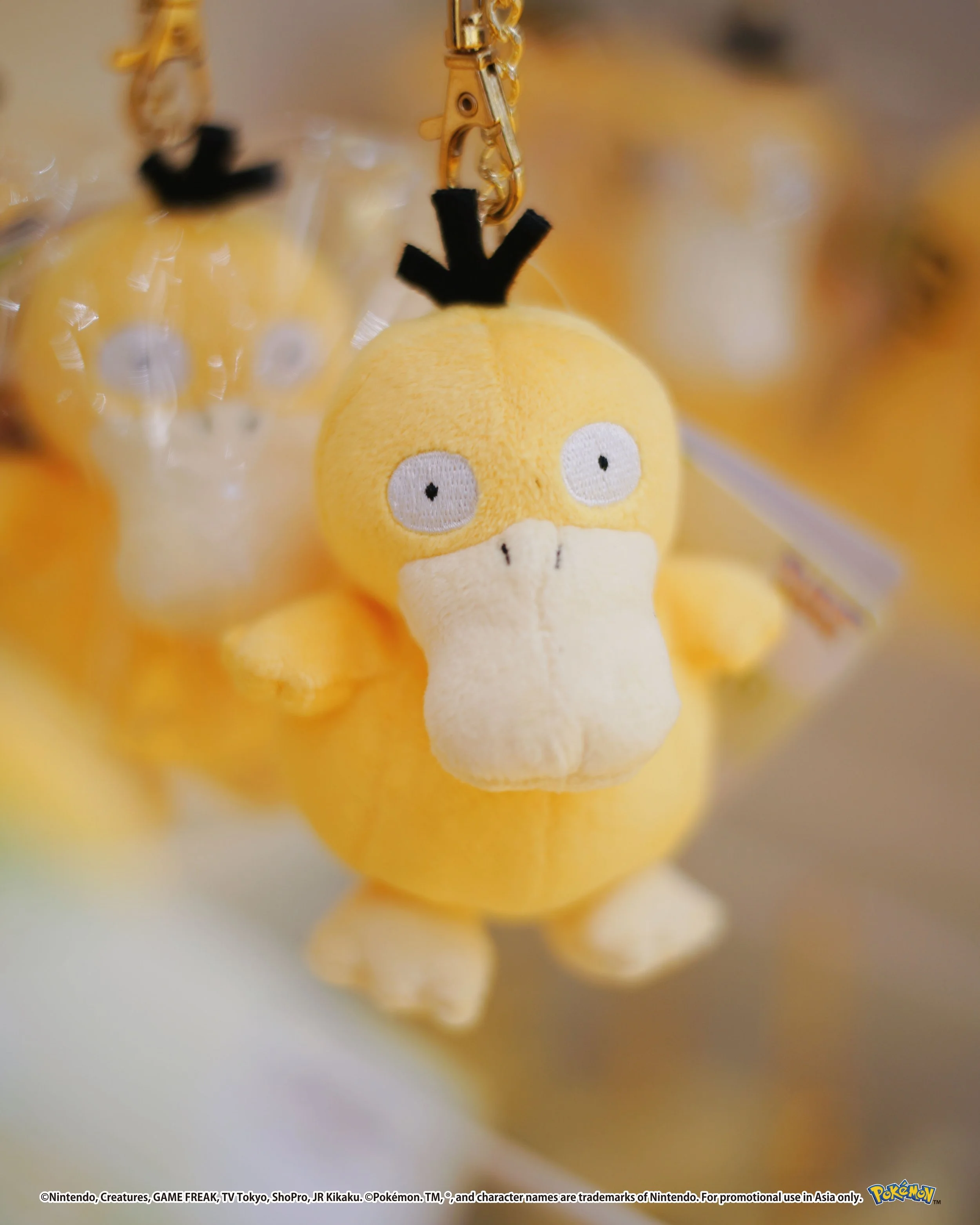 Pokemon_photos_45_0000s_0035_Vector Smart Object copy 79.jpg