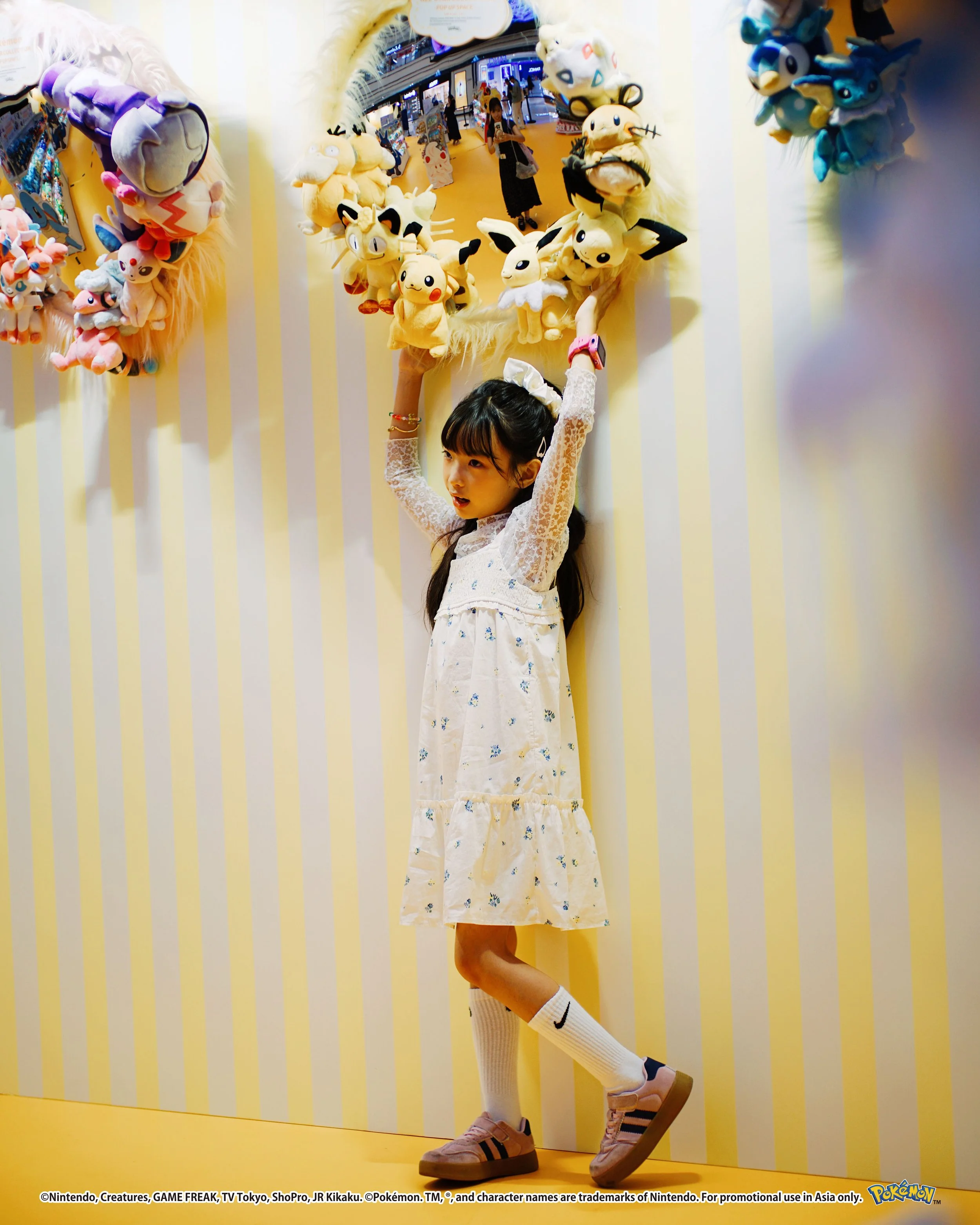 Pokemon_photos_45_0001s_0006_Vector Smart Object copy 34.jpg