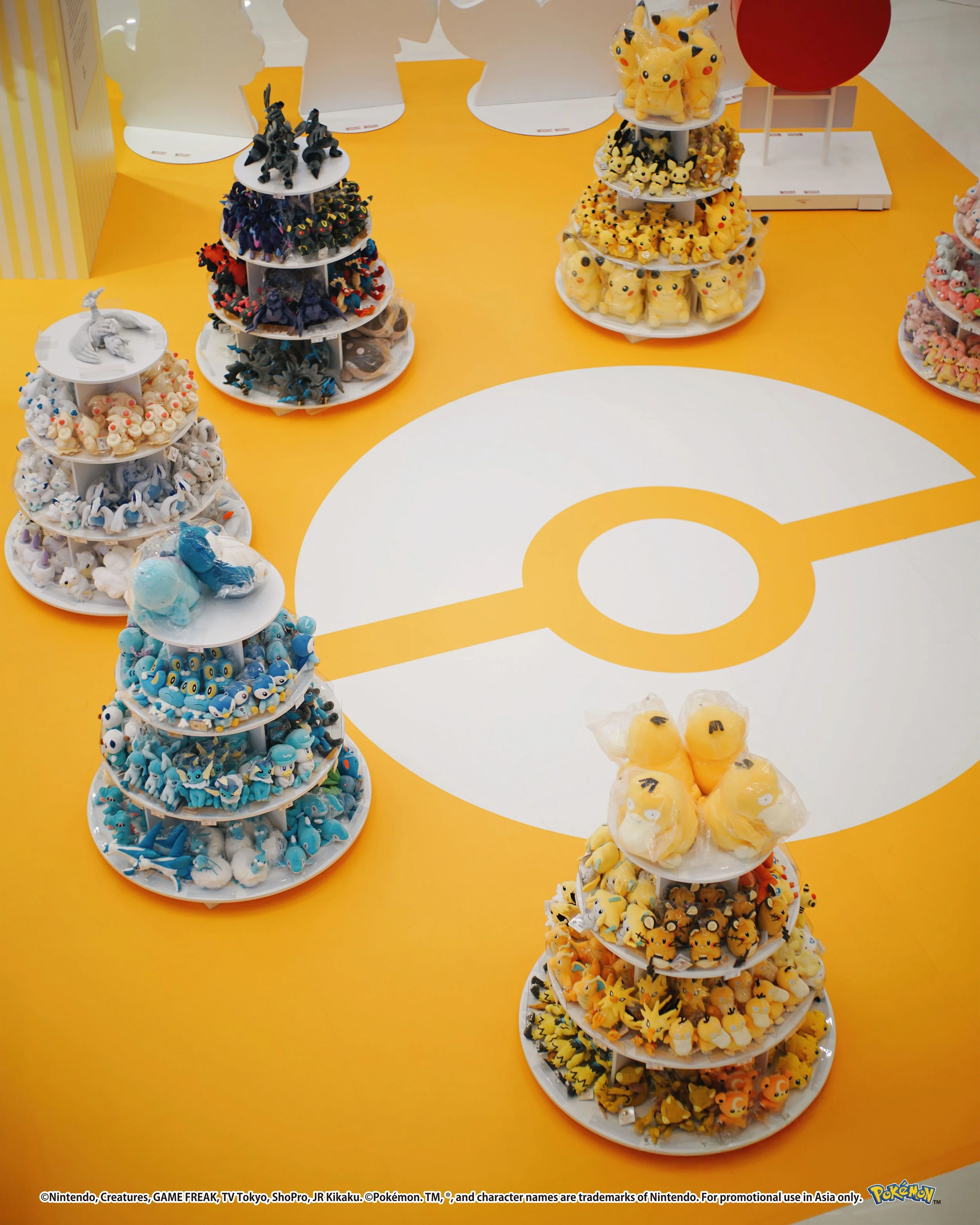 Pokemon_photos_45_Setup_0054_Vector Smart Object copy 34.jpg