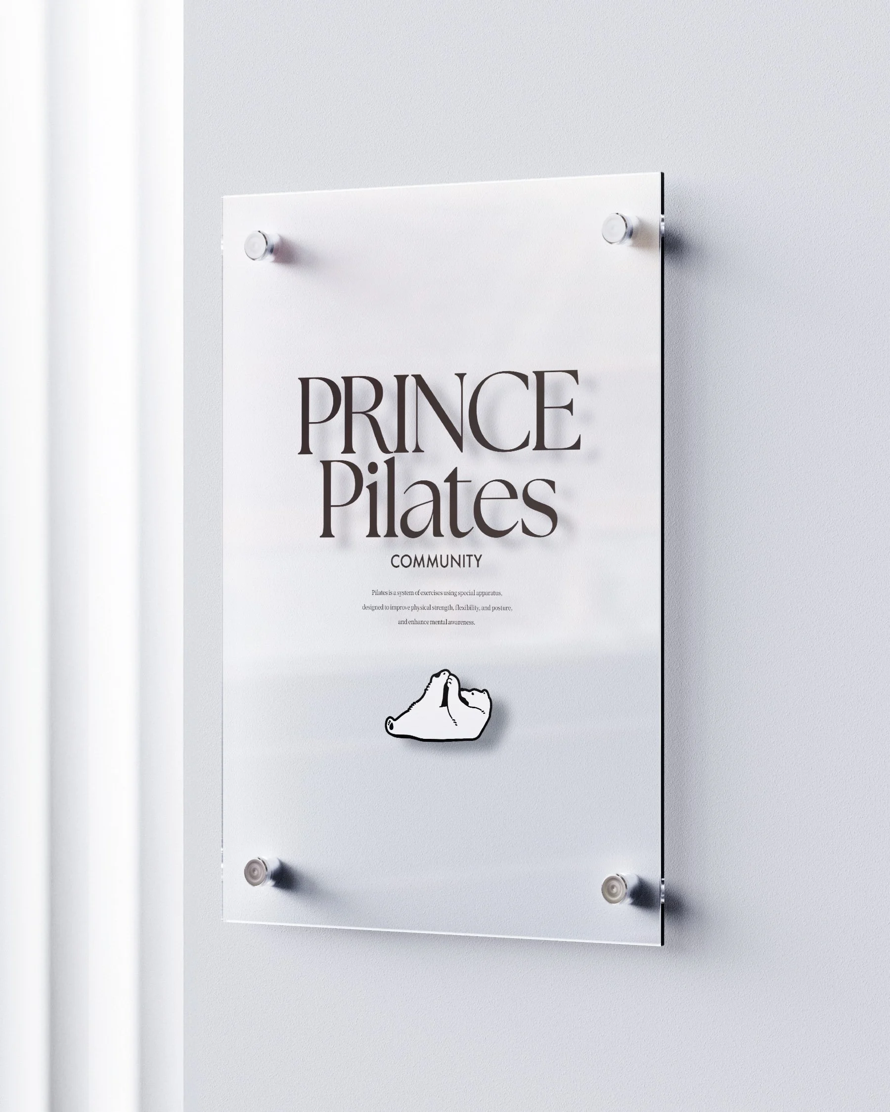 Free_Glass_Sign_Mockup_1.jpg