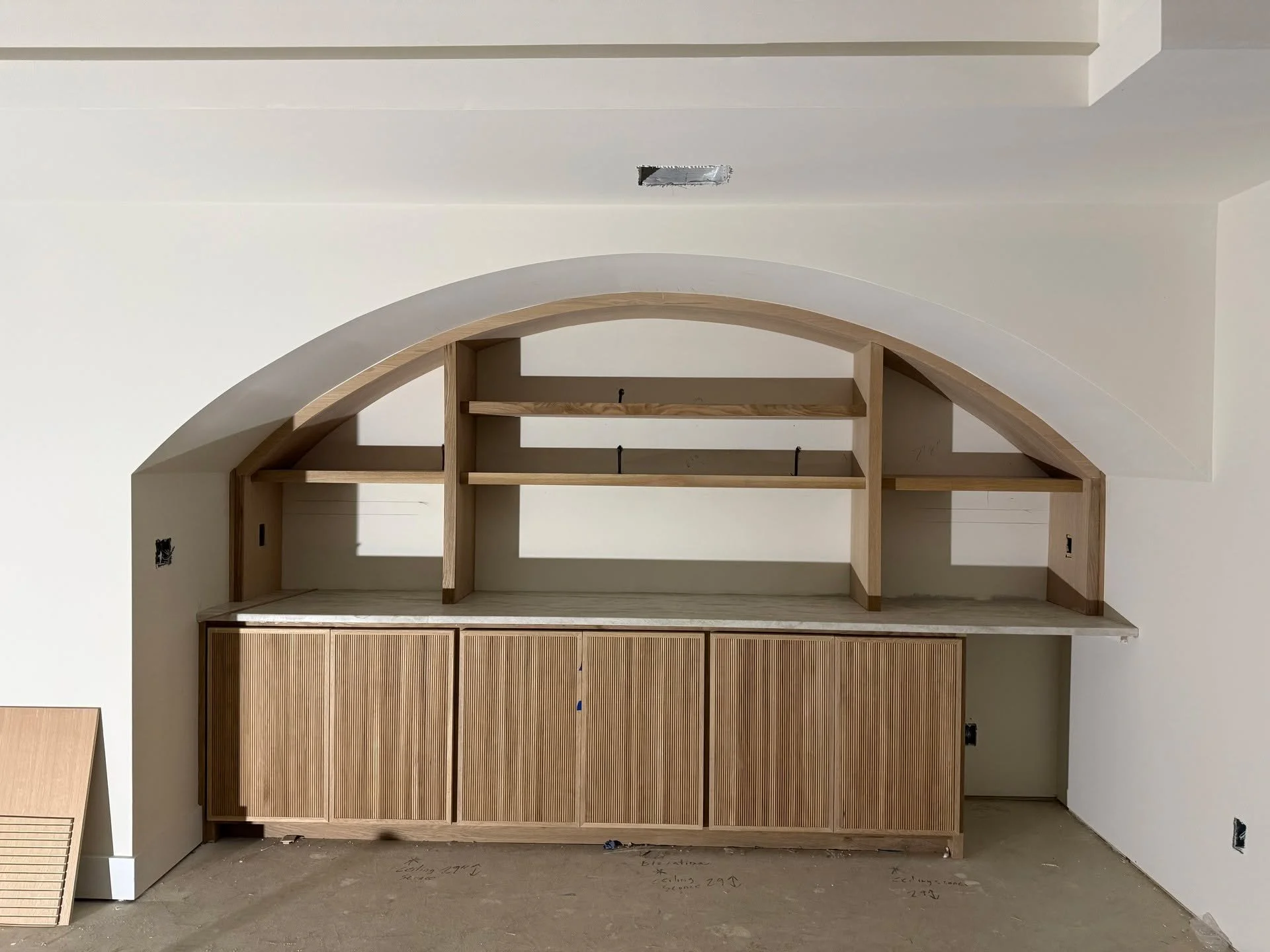 Happy Monday Everyone!
Look at this awesome dry bar install. 
Ready for the mini fridge😎

Call our office at 770-873-3882 to schedule!