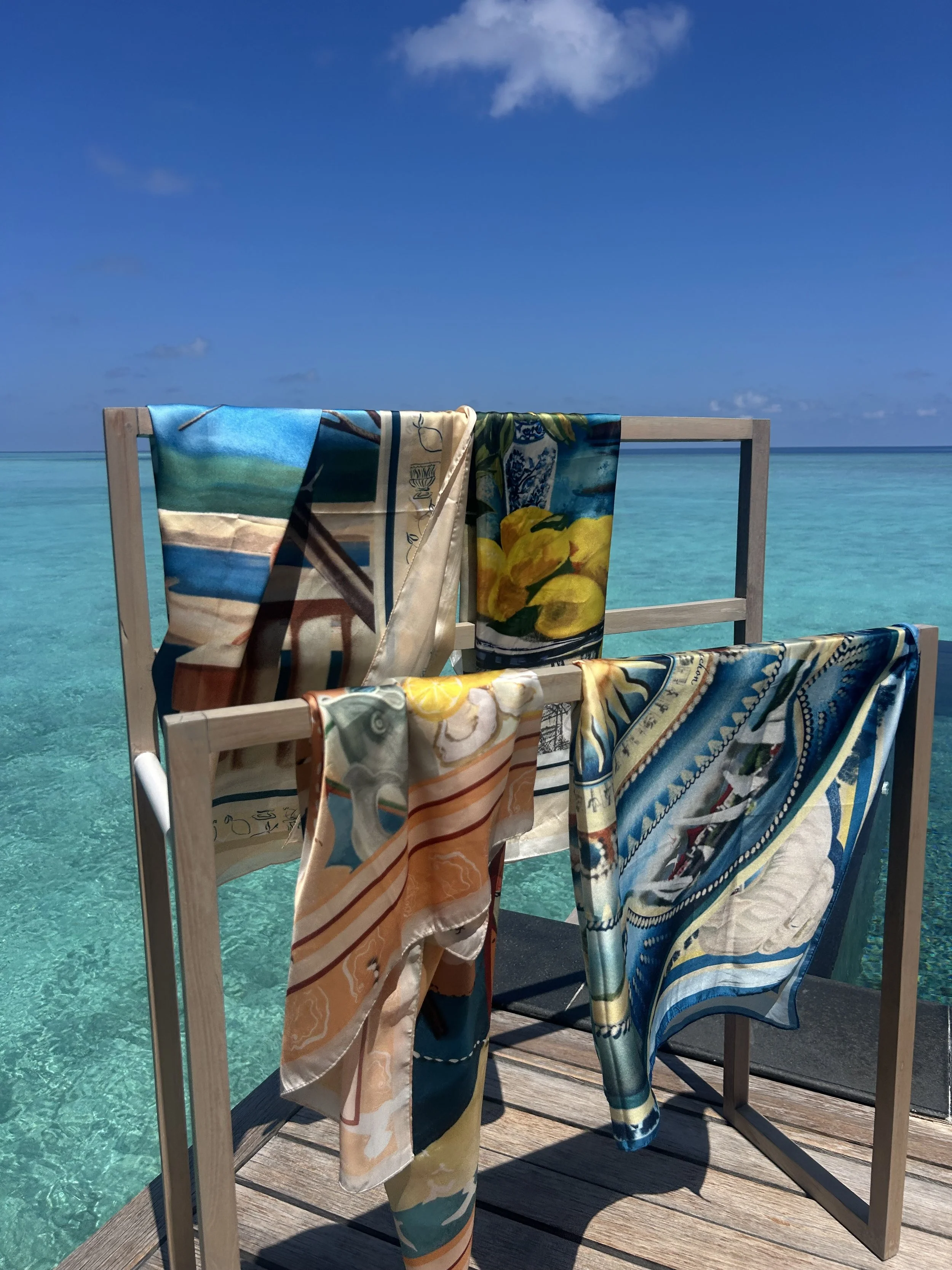  ENTRETENIR UN FOULARD : LES GESTES ESSENTIELS 