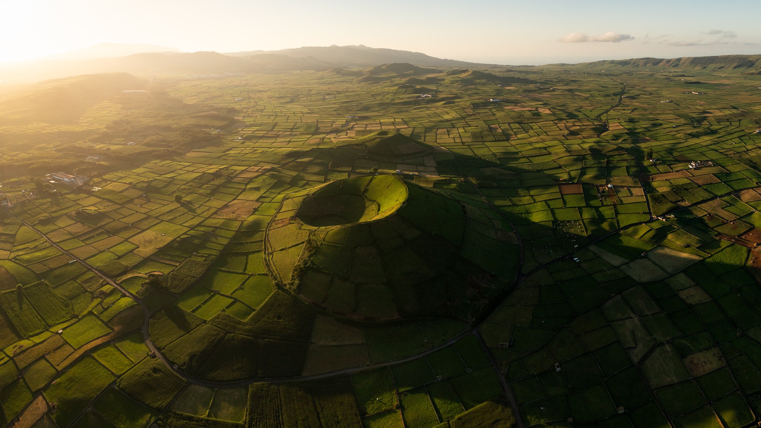 Pico Dona Joana Pano Terceira Azores.jpg