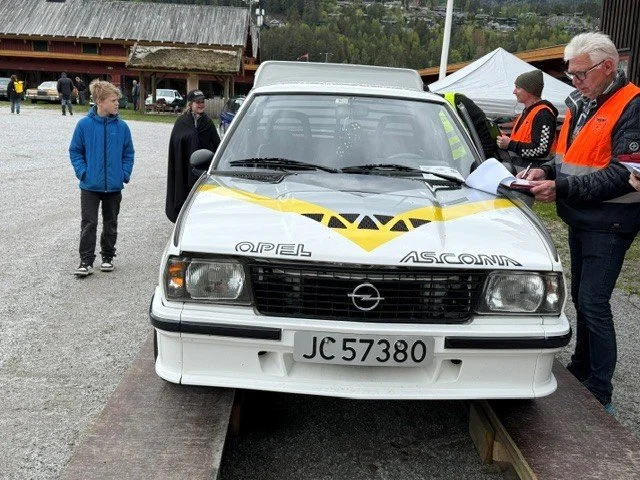 1. plass.jpg