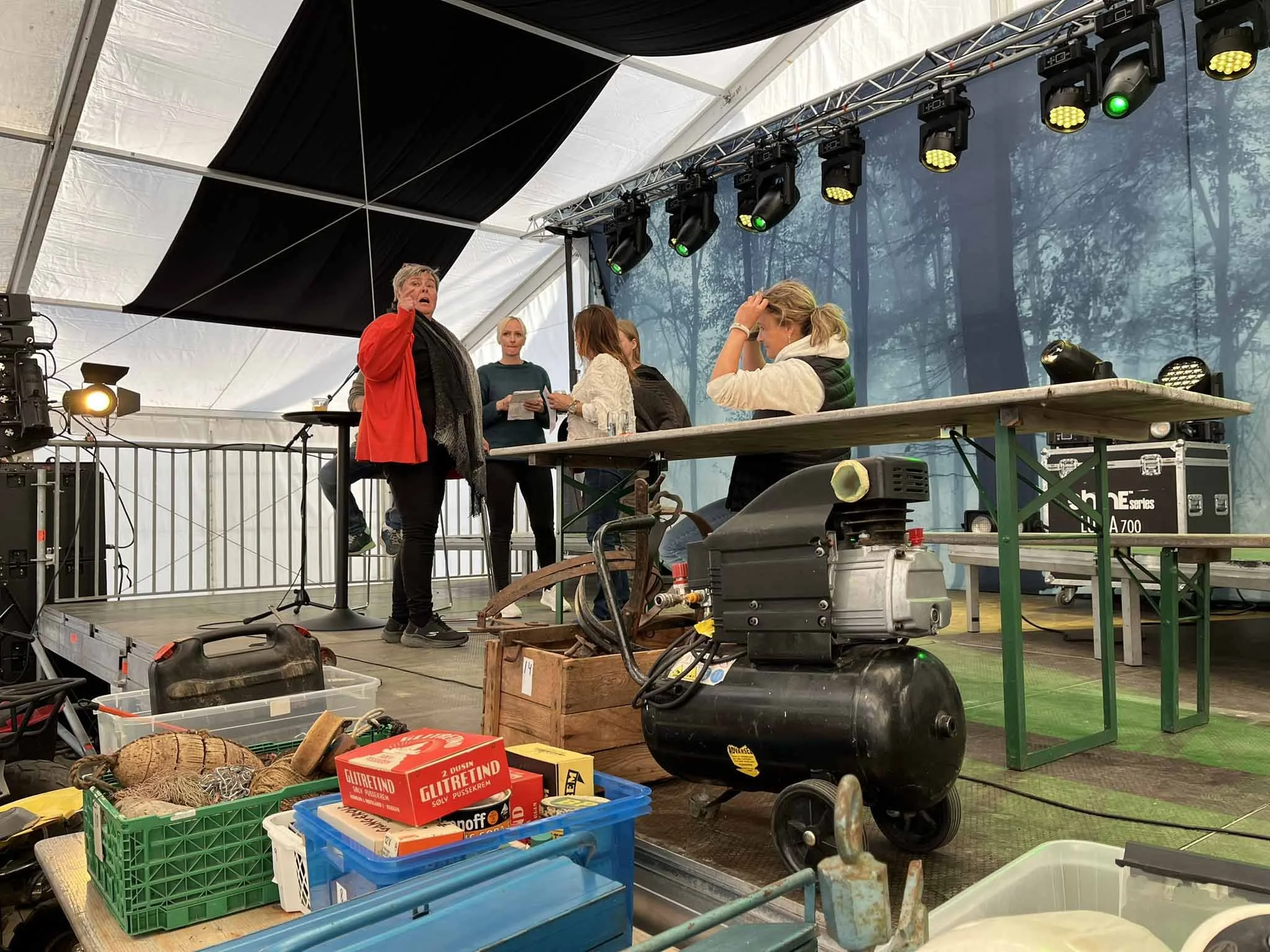 Fredag blir det auksjon!