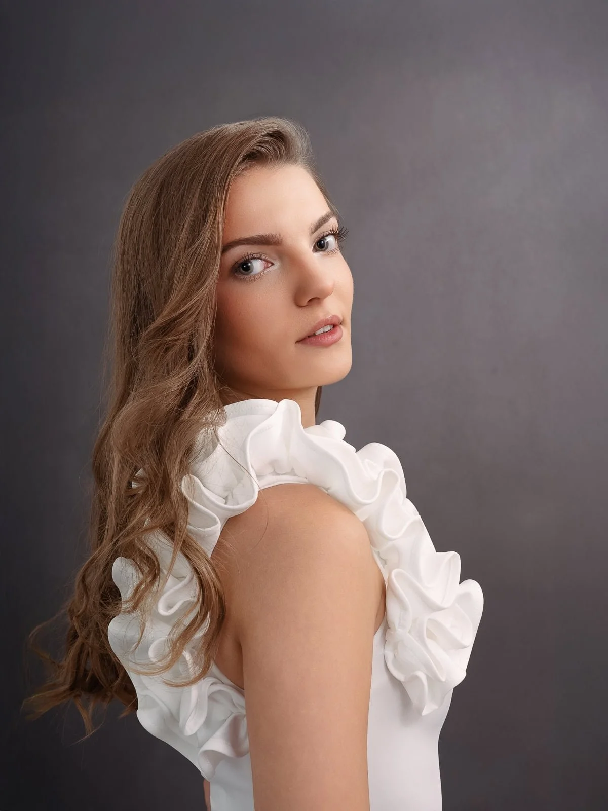 Studio photo Strasbourg portrait de femme élégant Fine Art