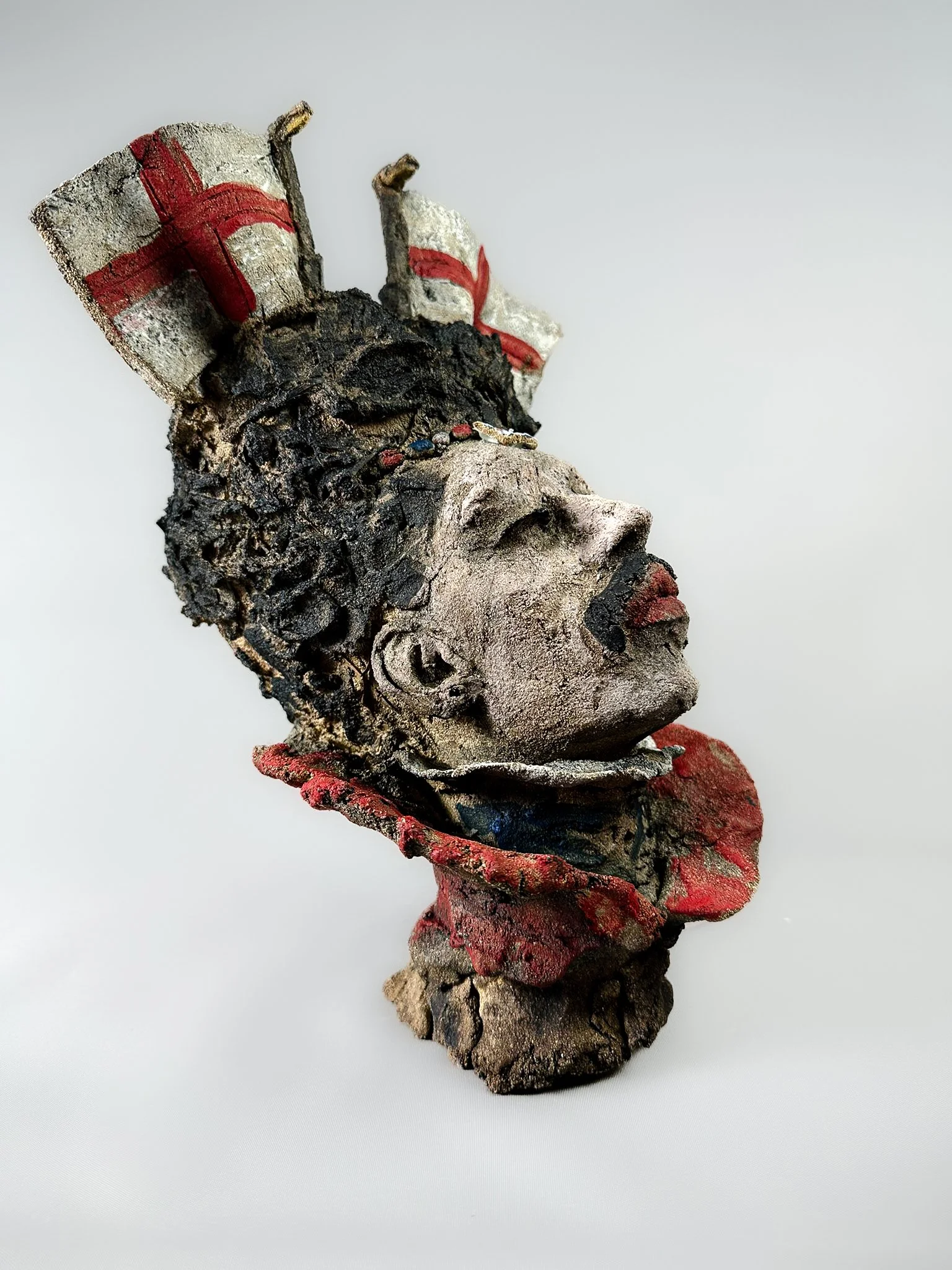 God Save The Queens VIII - sculpture by artist Eve Shepherd