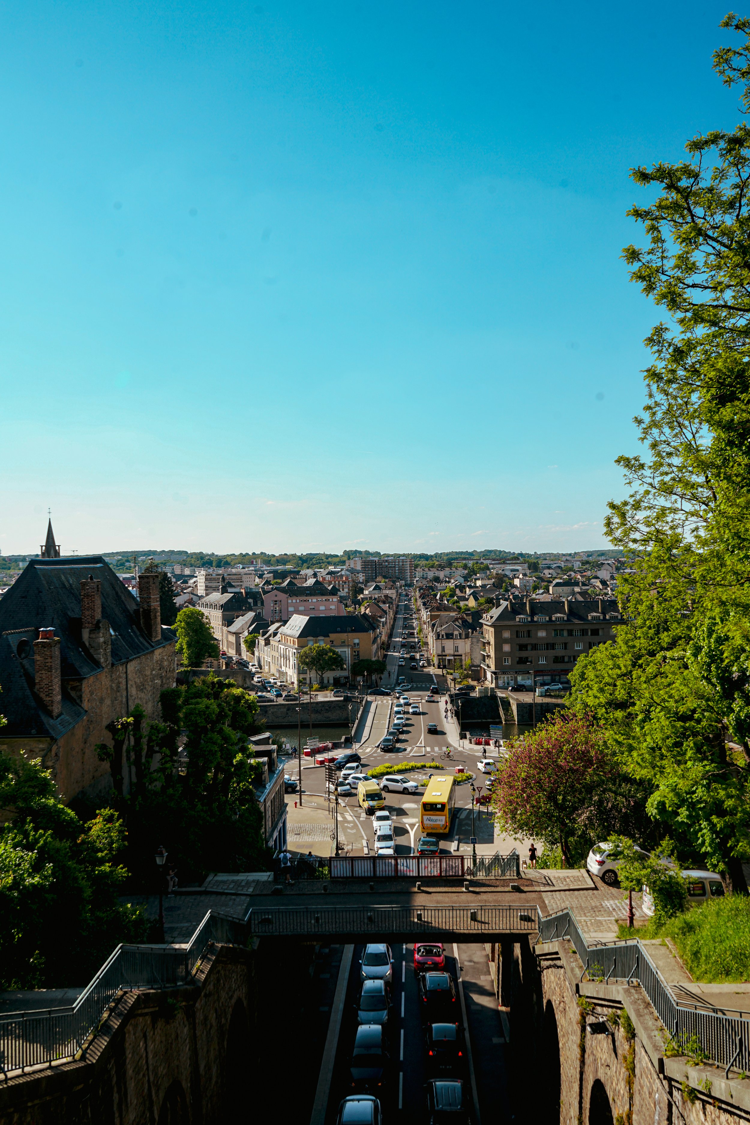 Le Vieux Mans : Entre pierres et histoire