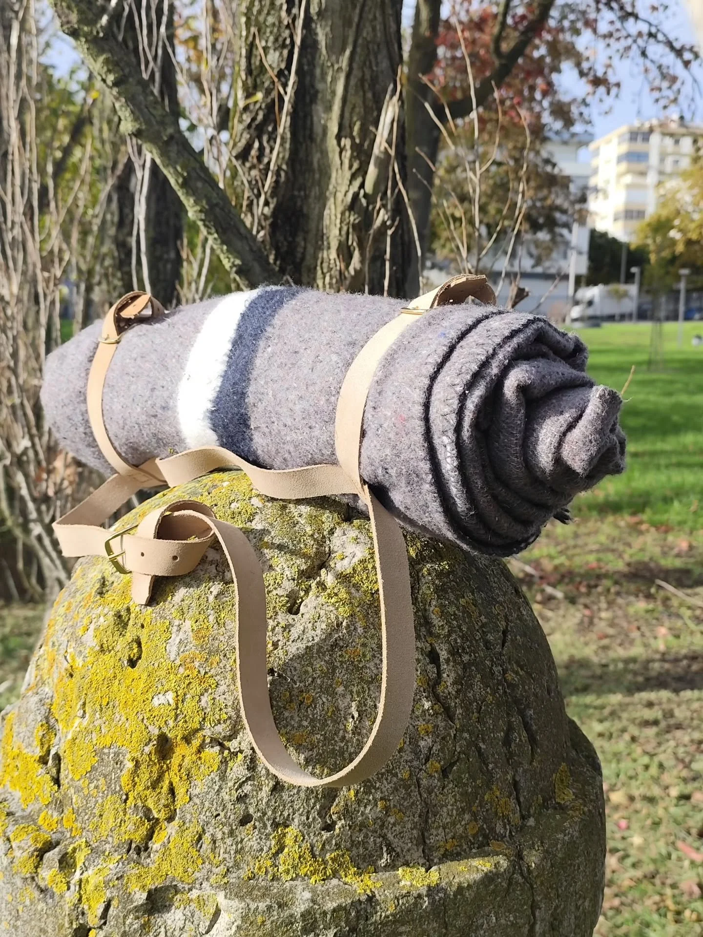 Blanket Roll carrying straps in Buff Leather. 

Blankets were often carried independently from their knapsacks, as several period drawings and paintings show. These Blanket Carrying Straps are based on a British extant example.

However, the showcase