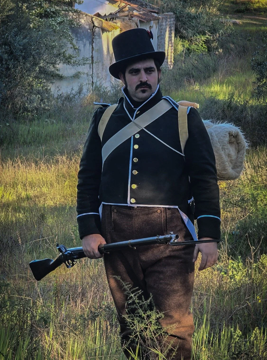 Regimento de Infantaria de Volunt&aacute;rios de Portalegre, July 1808-October 1808
Reenacting the Portalegre Volunteer Regiment (Regimento de Volunt&aacute;rios de Portalegre), an ad-hoc volunteer corps raised during the 1st French Invasion of Portu