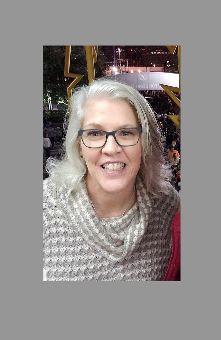 Kimberly Headshot.png