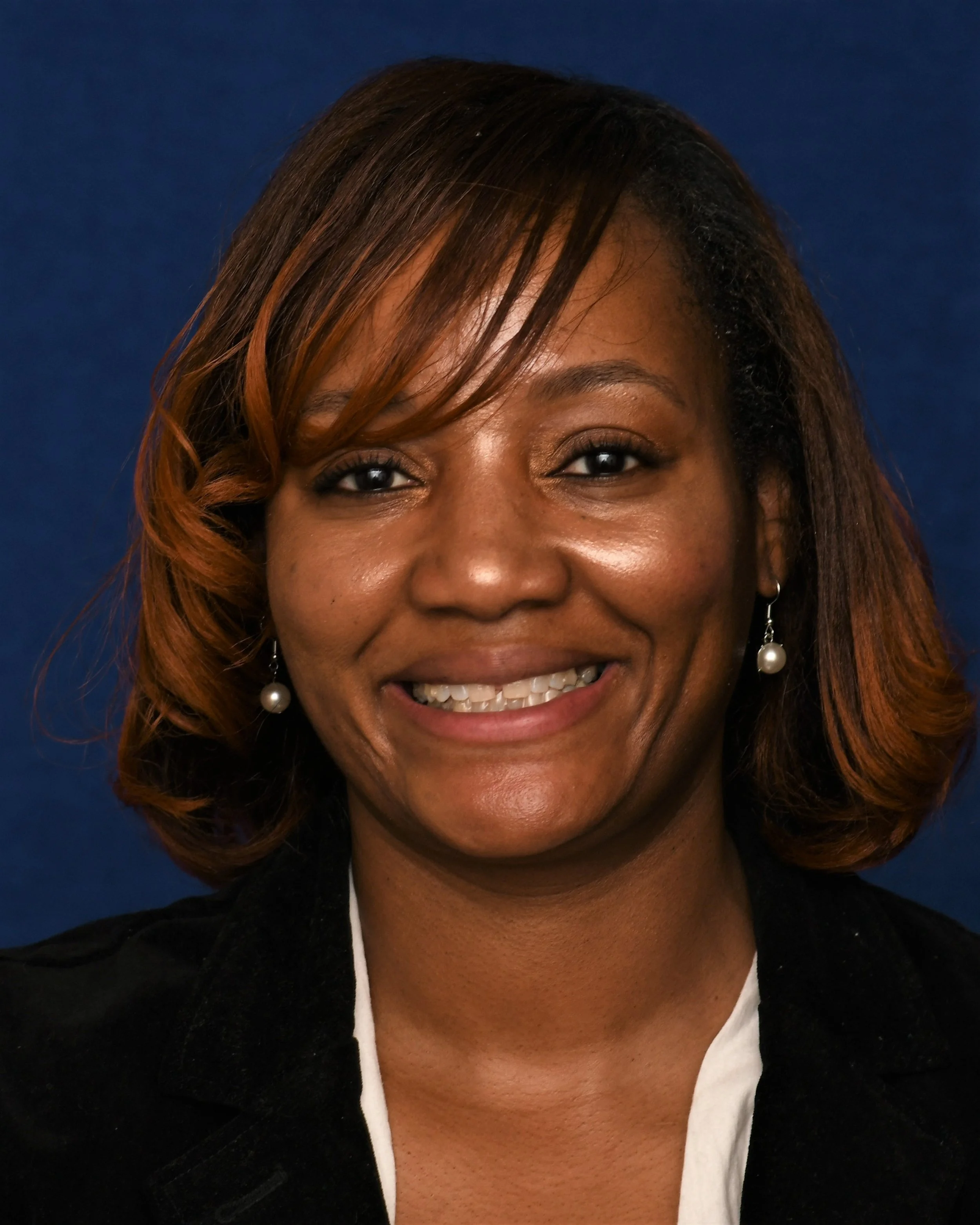 Niesha Douglas headshot