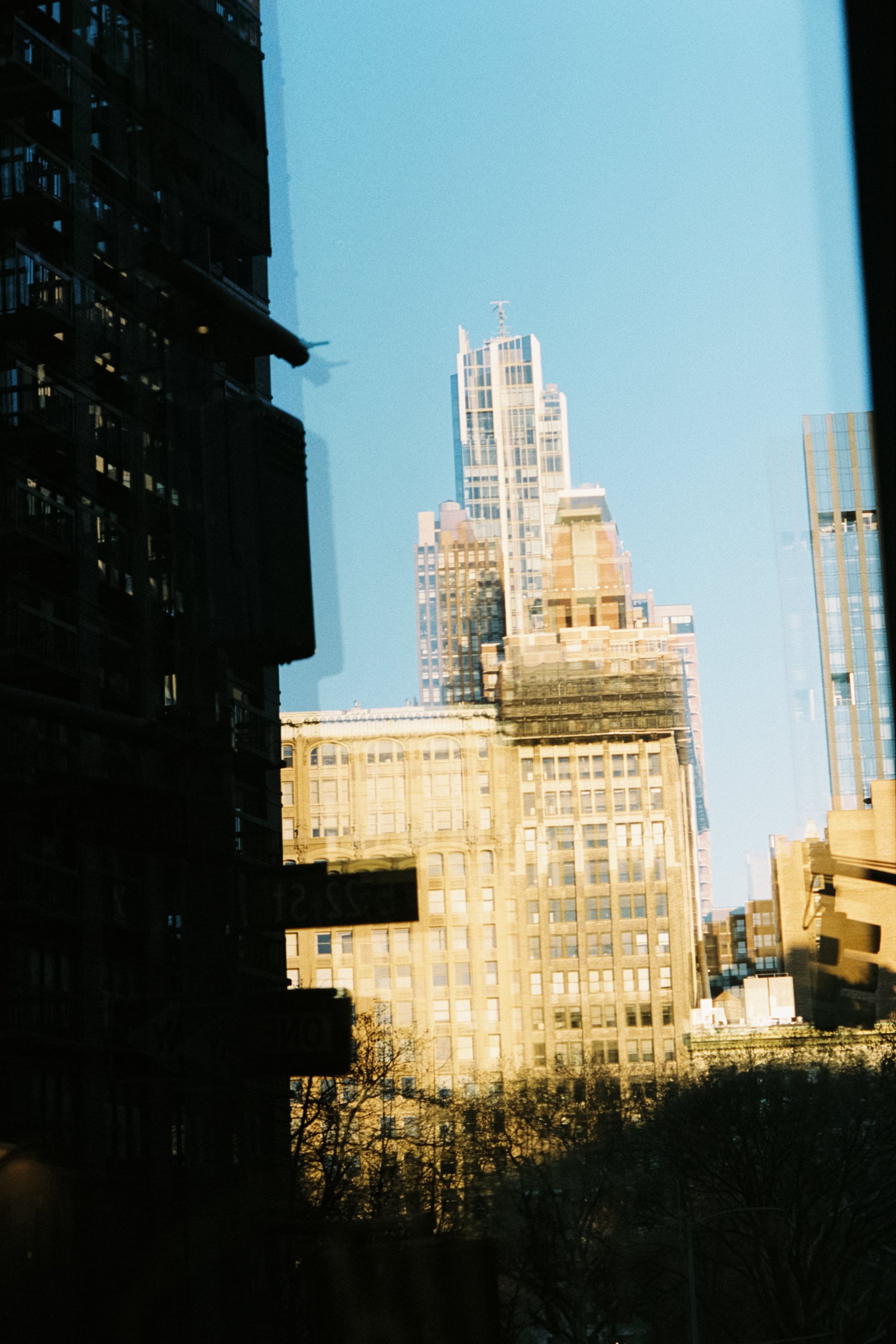 NewYork_Sullylux_noborder-3.jpg