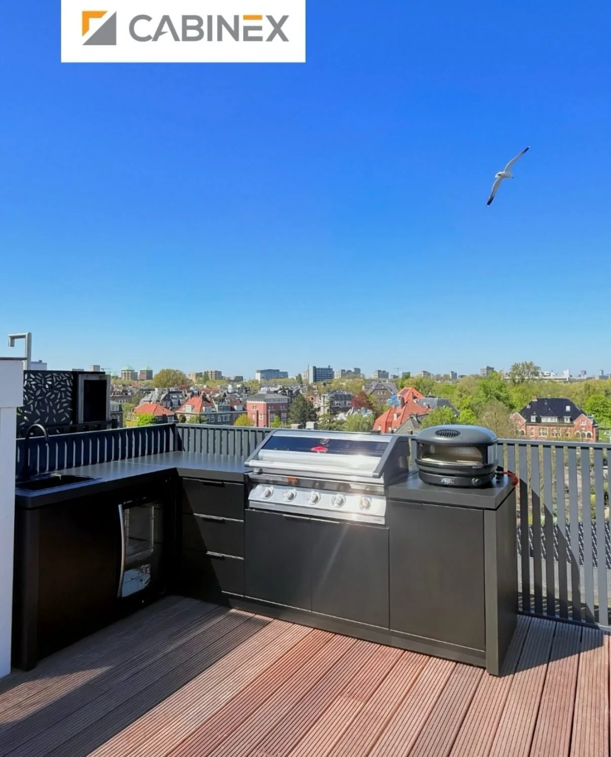 We don&rsquo;t just design and build locally - we deliver and install across borders too! 

This beautiful L shape kitchen fit perfect on this roof top terrace, this customer is going to enjoy some incredible outdoor cooking with insane views 😍

Fea