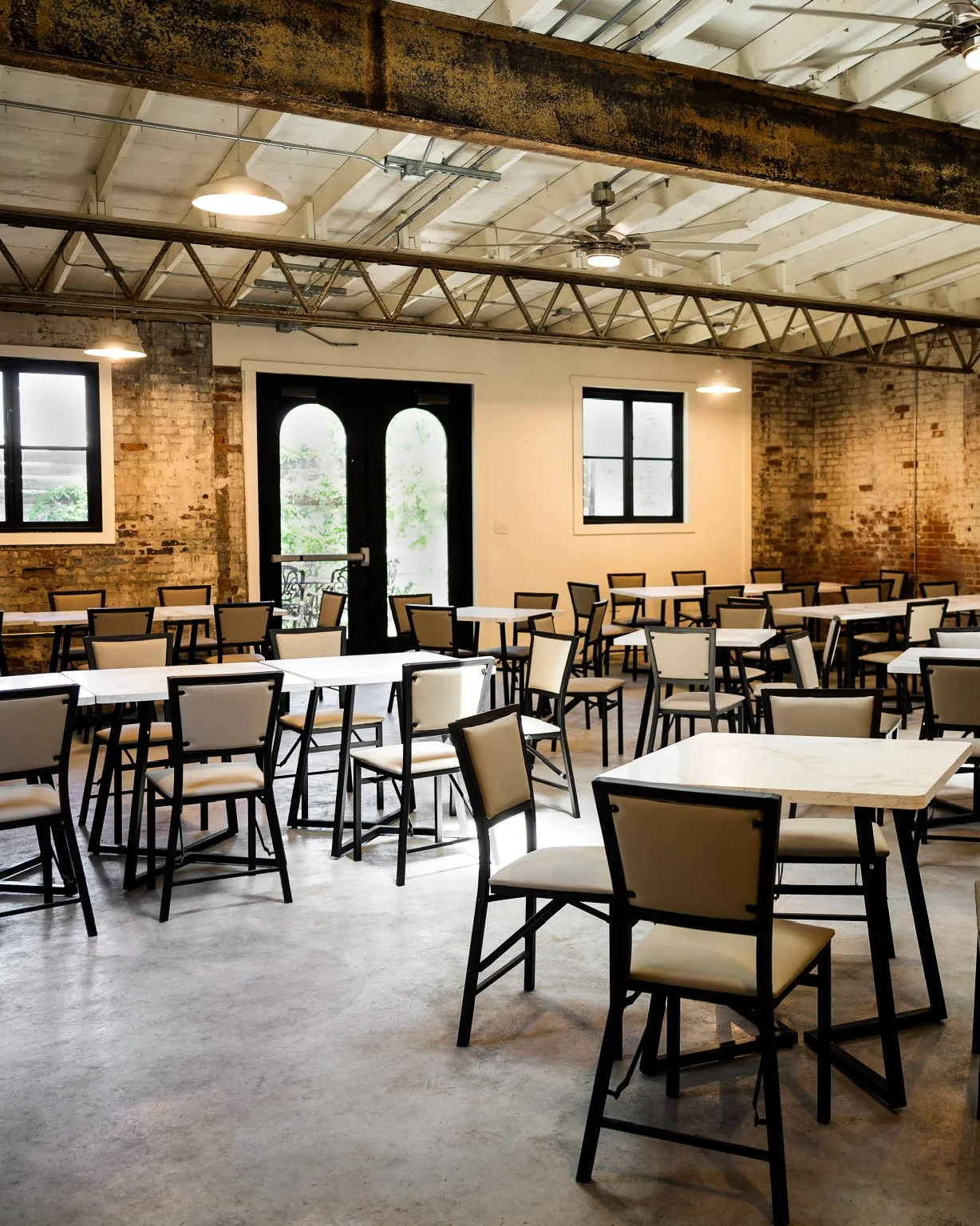 Why Sunroom Studio Is One of the Best Small Wedding Venues in Waco, Texas