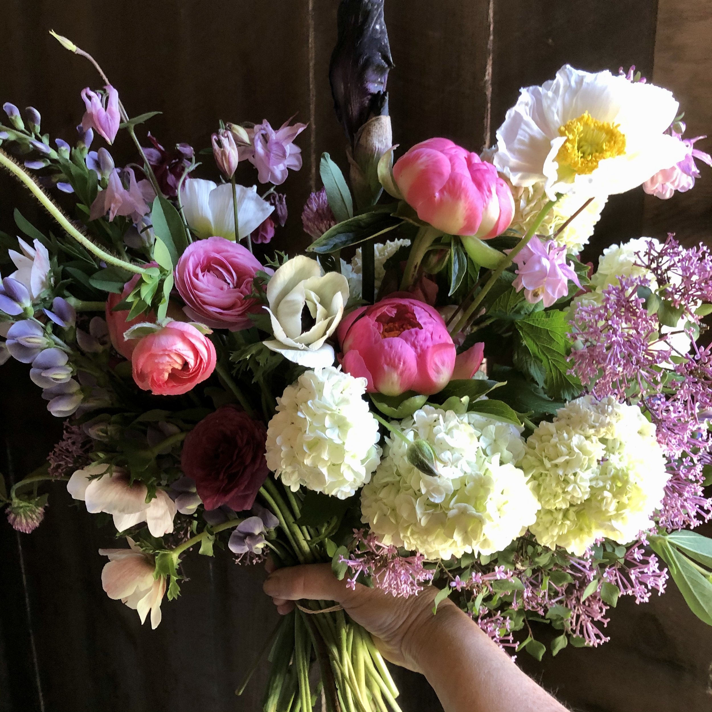 Seasonal Bouquet (Premium).jpeg