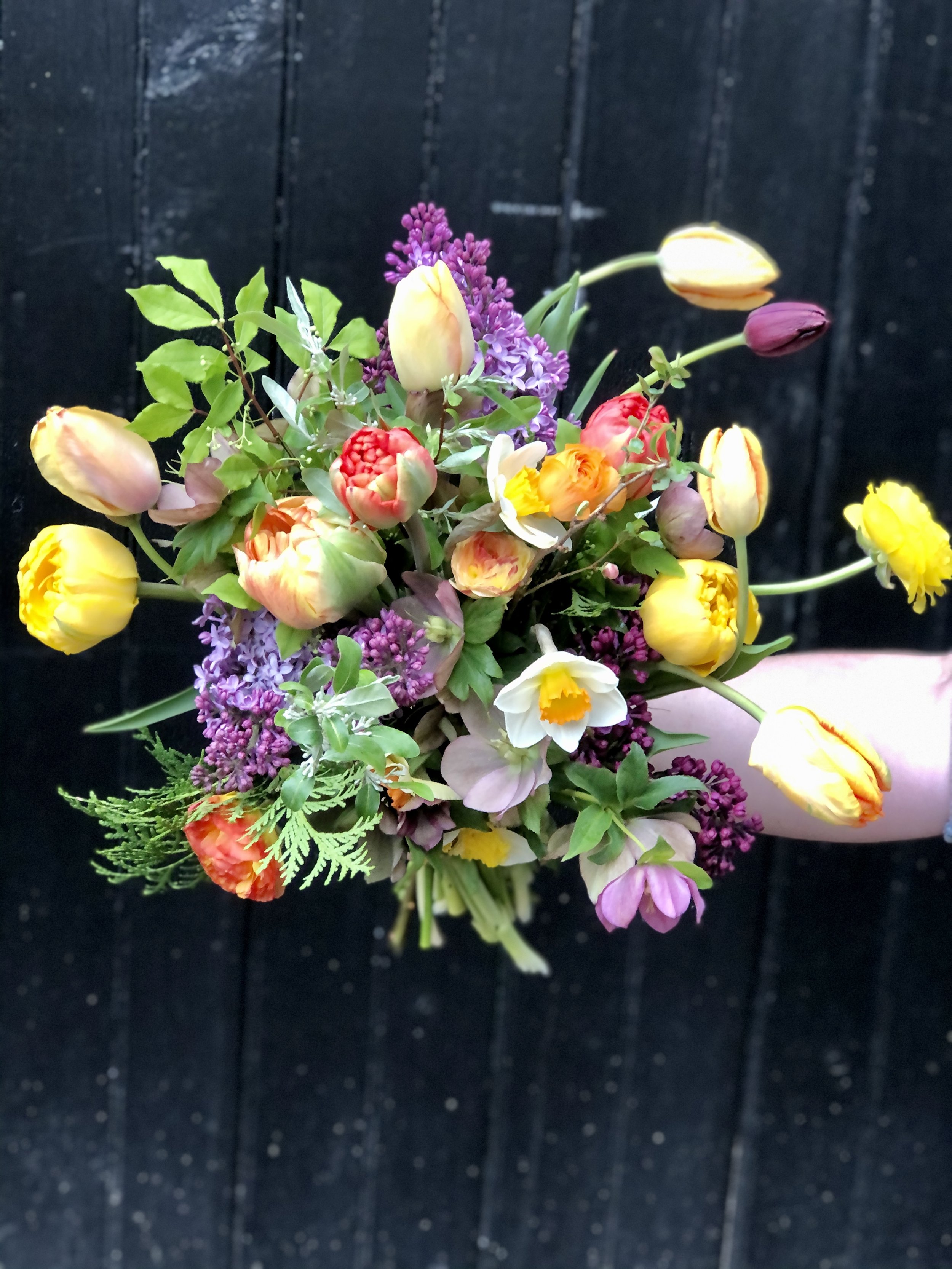 Seasonal Bouquet (Grande).jpeg