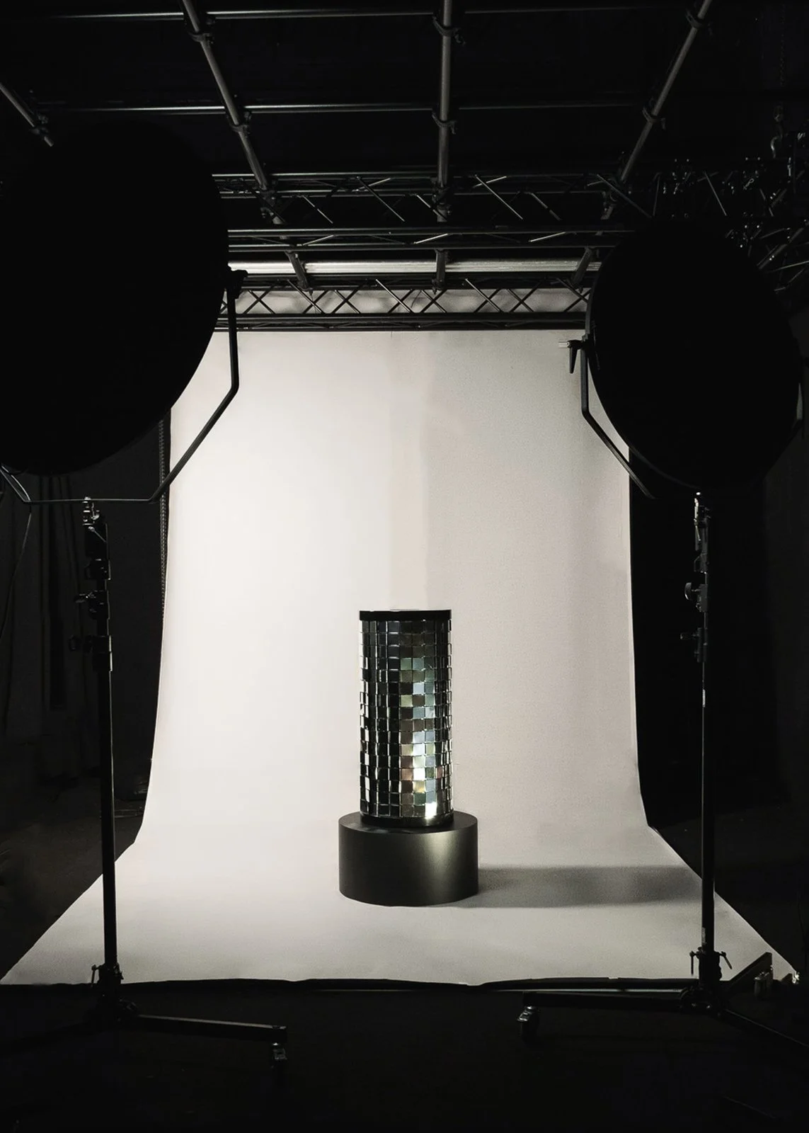 High-gloss black stage design with reflective surface for The MIA’s live and televised show at ING Arena