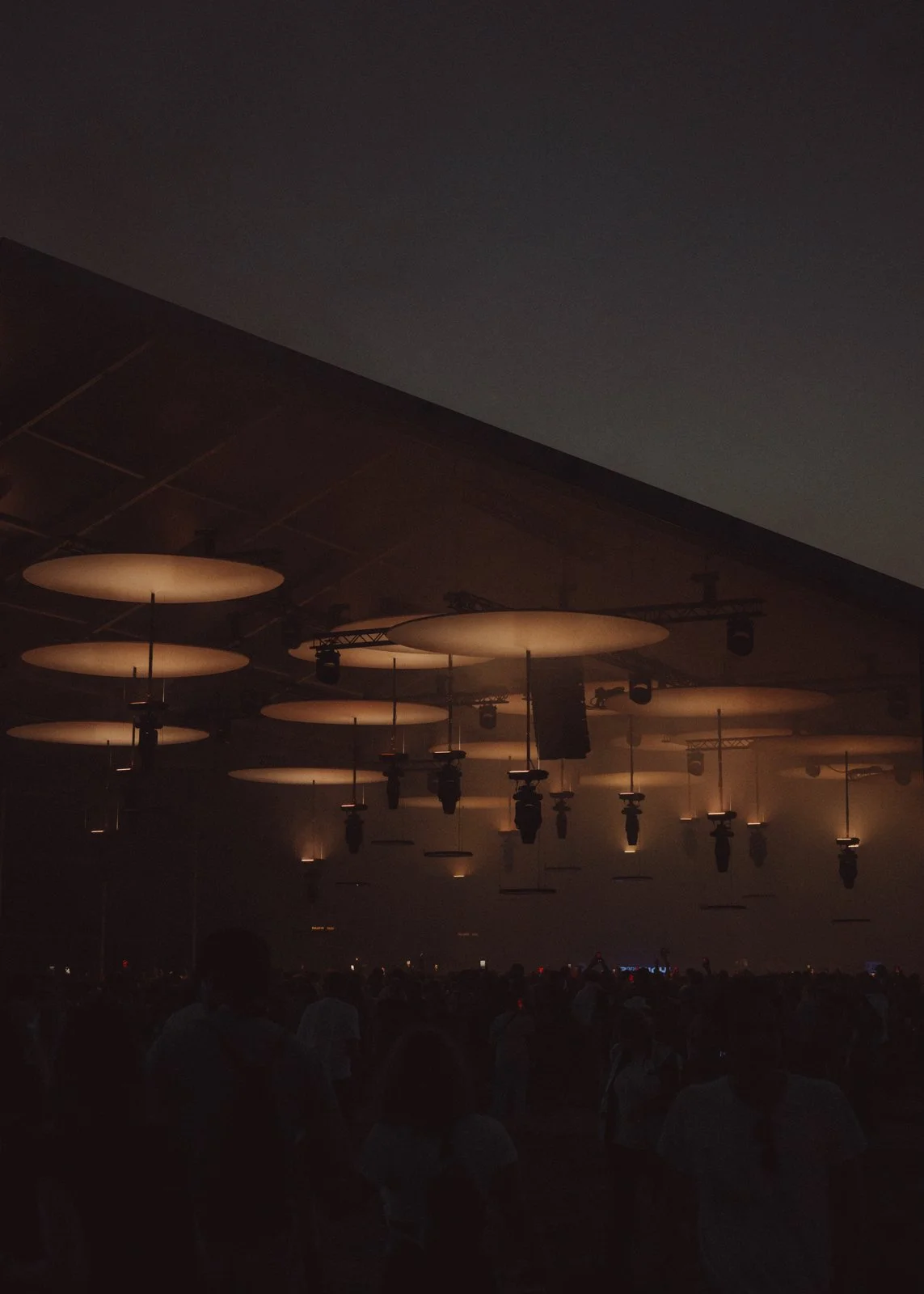 Minimalist stage installation using real water and light reflections