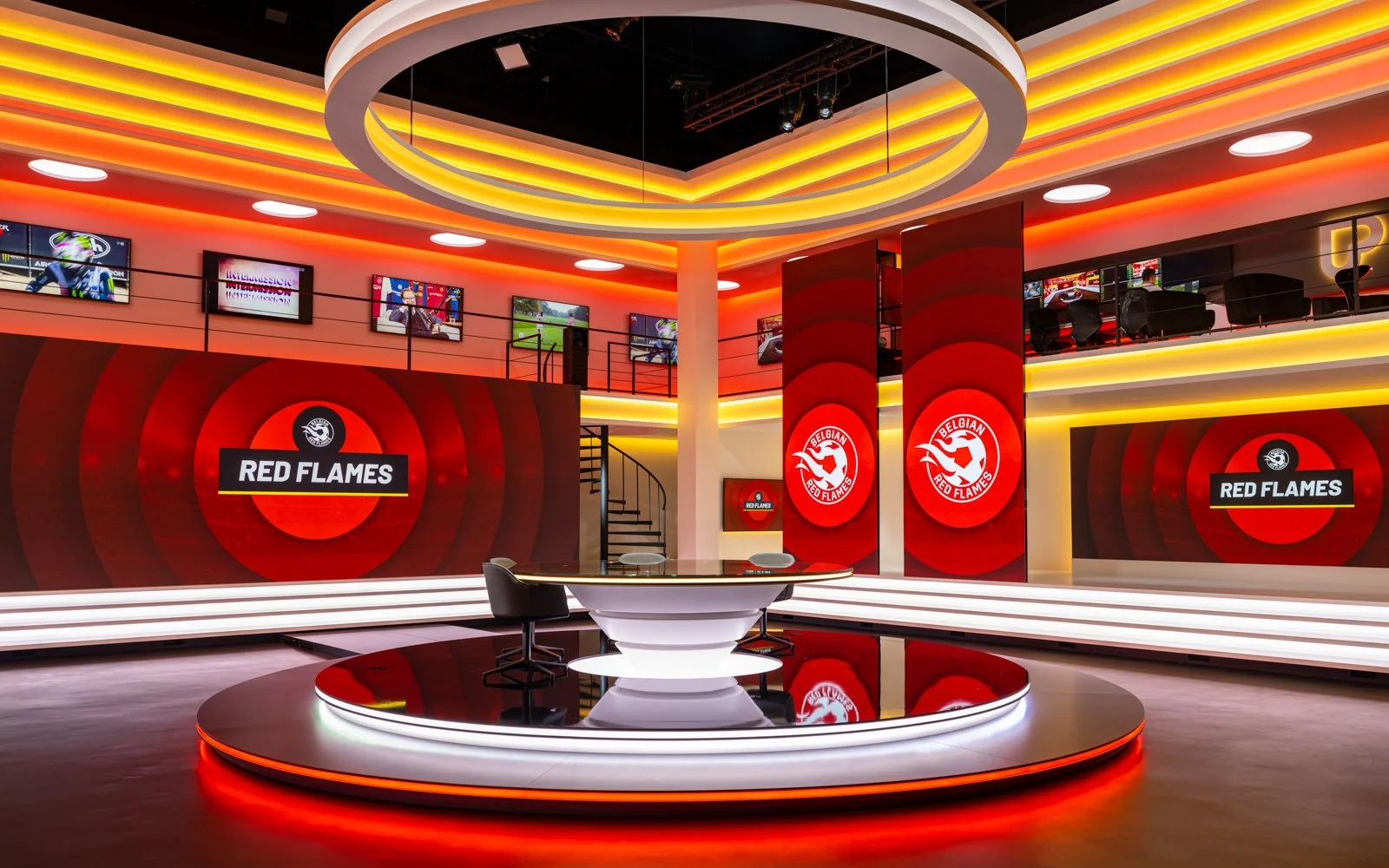 Multi-format broadcast studio with reconfigurable presentation zones