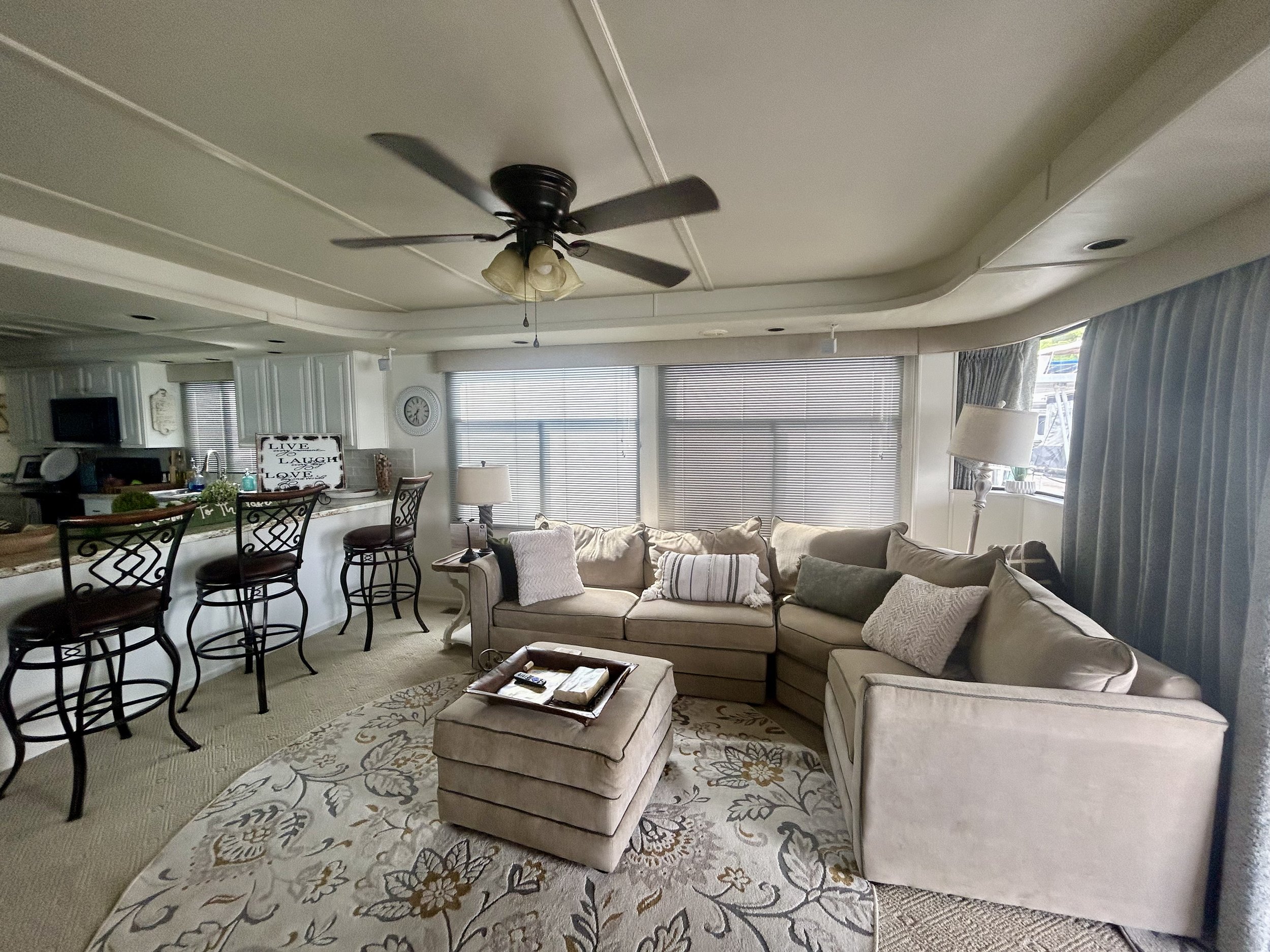 living room 6.jpg