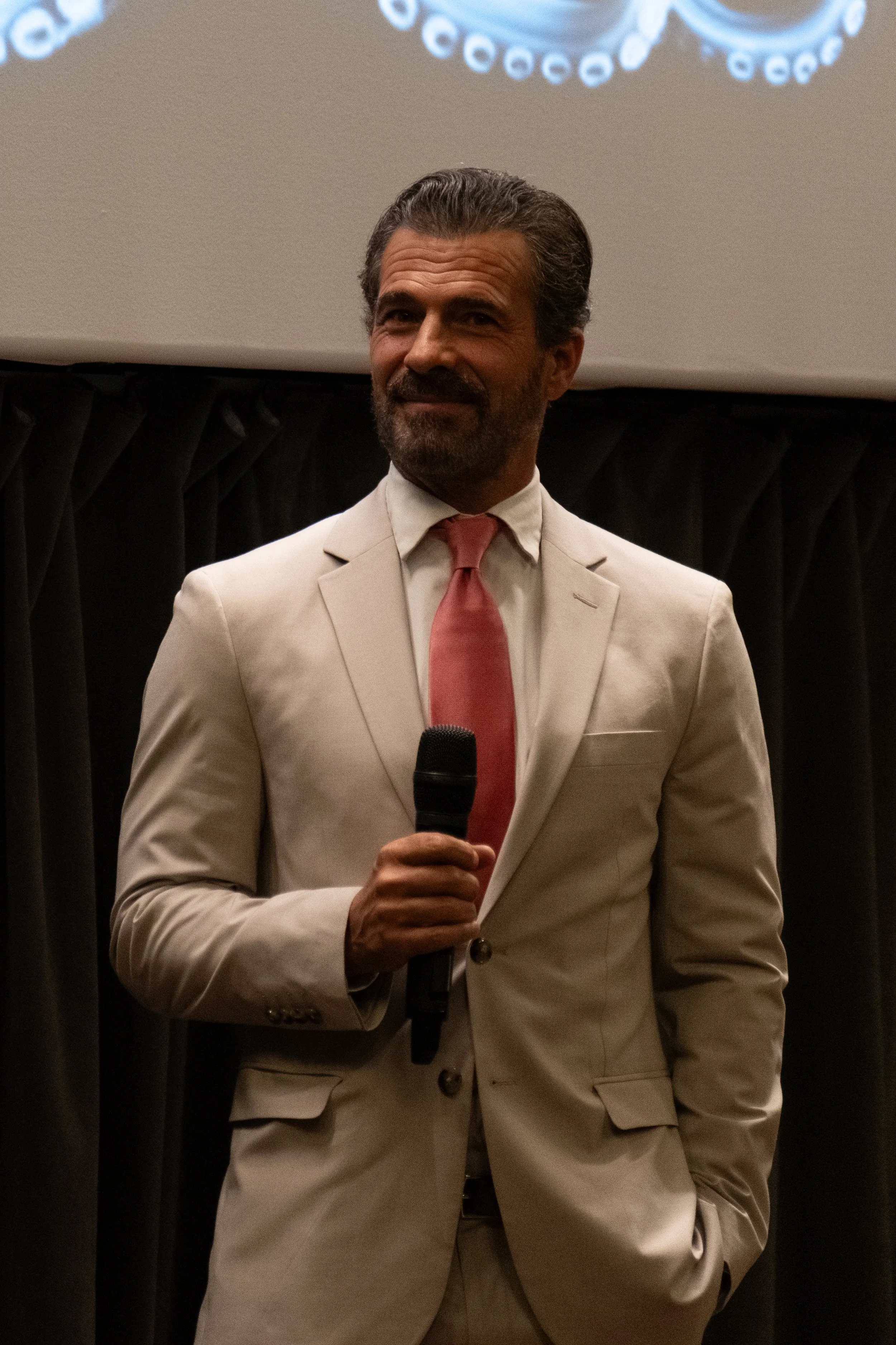 194.jpg