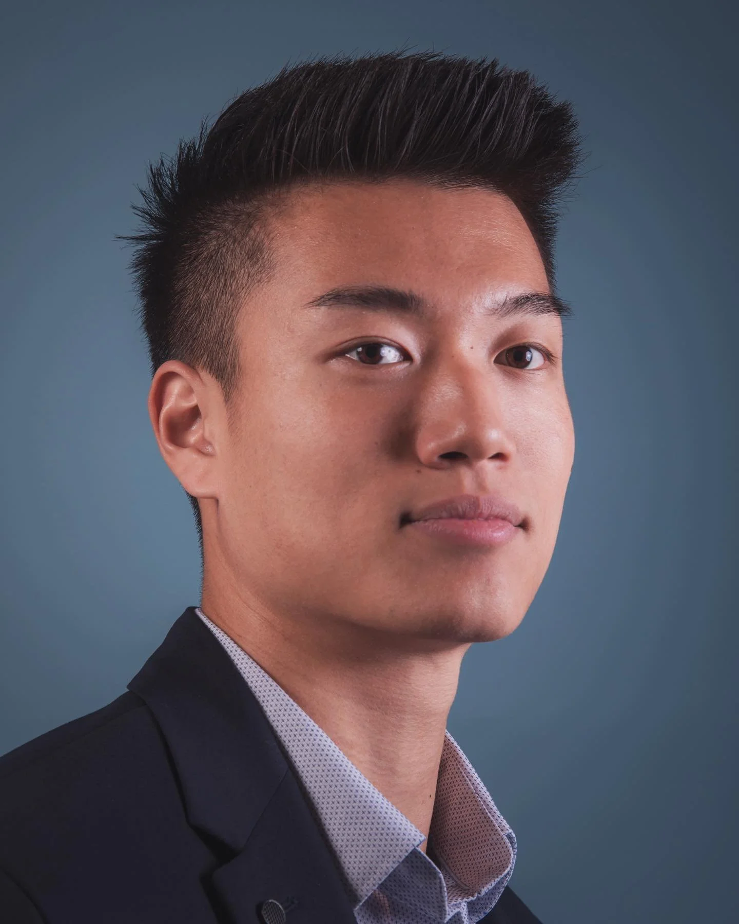 Since many recruiters screen their applicants &amp; their online presence, headshots are frequently used as a method of standing out during the recruiting process.