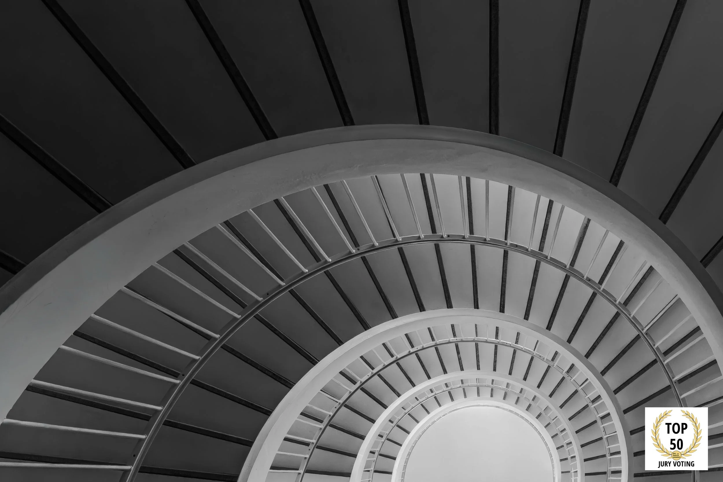 Spiraltreppe im Säntis-Gipfelgebäude · Top 50 Jury Selection · SPC Photo Awards Bodensee 2025 · Galerie Lachenmann Art, Konstanz