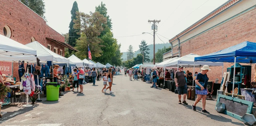 Vintage Street Fair in historic Oakland, Oregon