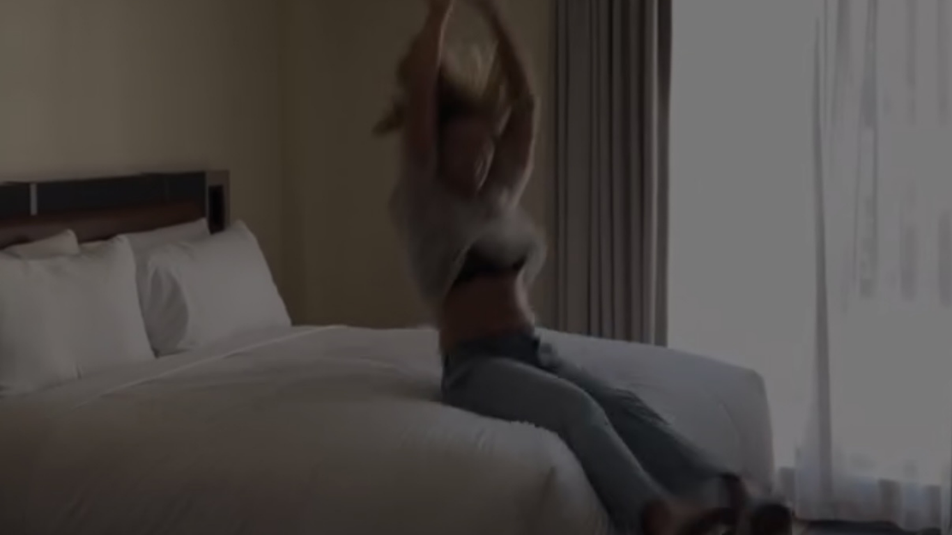 How To Optimize Your Sleep While You Travel