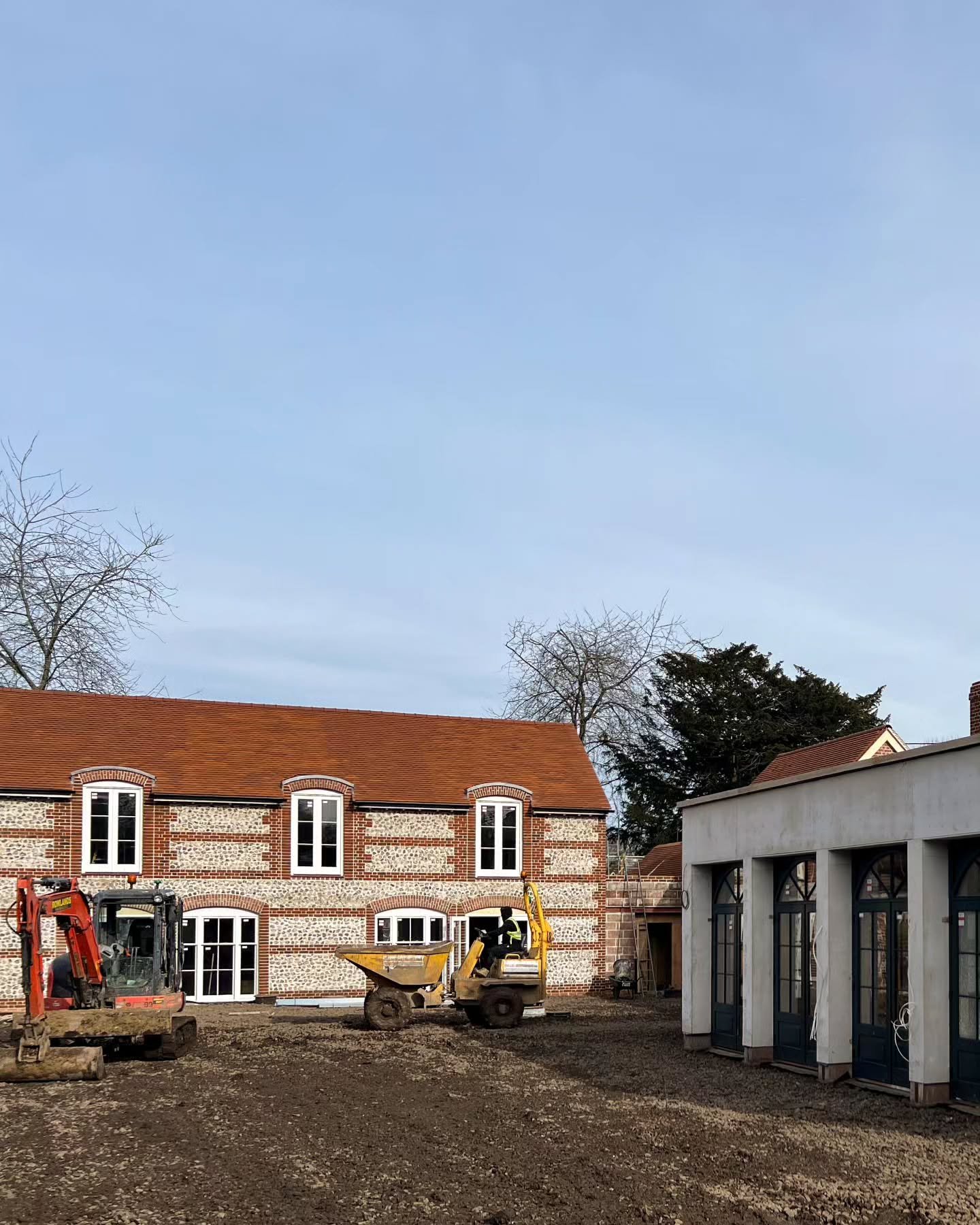 Taking shape nicely&hellip; ⚒️ 

Brick by brick, beam by beam, our Hampshire pub is starting to show its true character - flint, charm and all. 

Opening May 2026. We&rsquo;re getting closer.
 
#TheCandover #Hampshire #PubRenovation