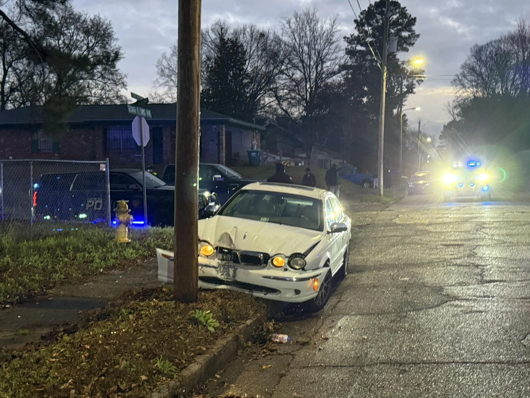 Police Searching for Suspect After Fleeing Traffic Stop