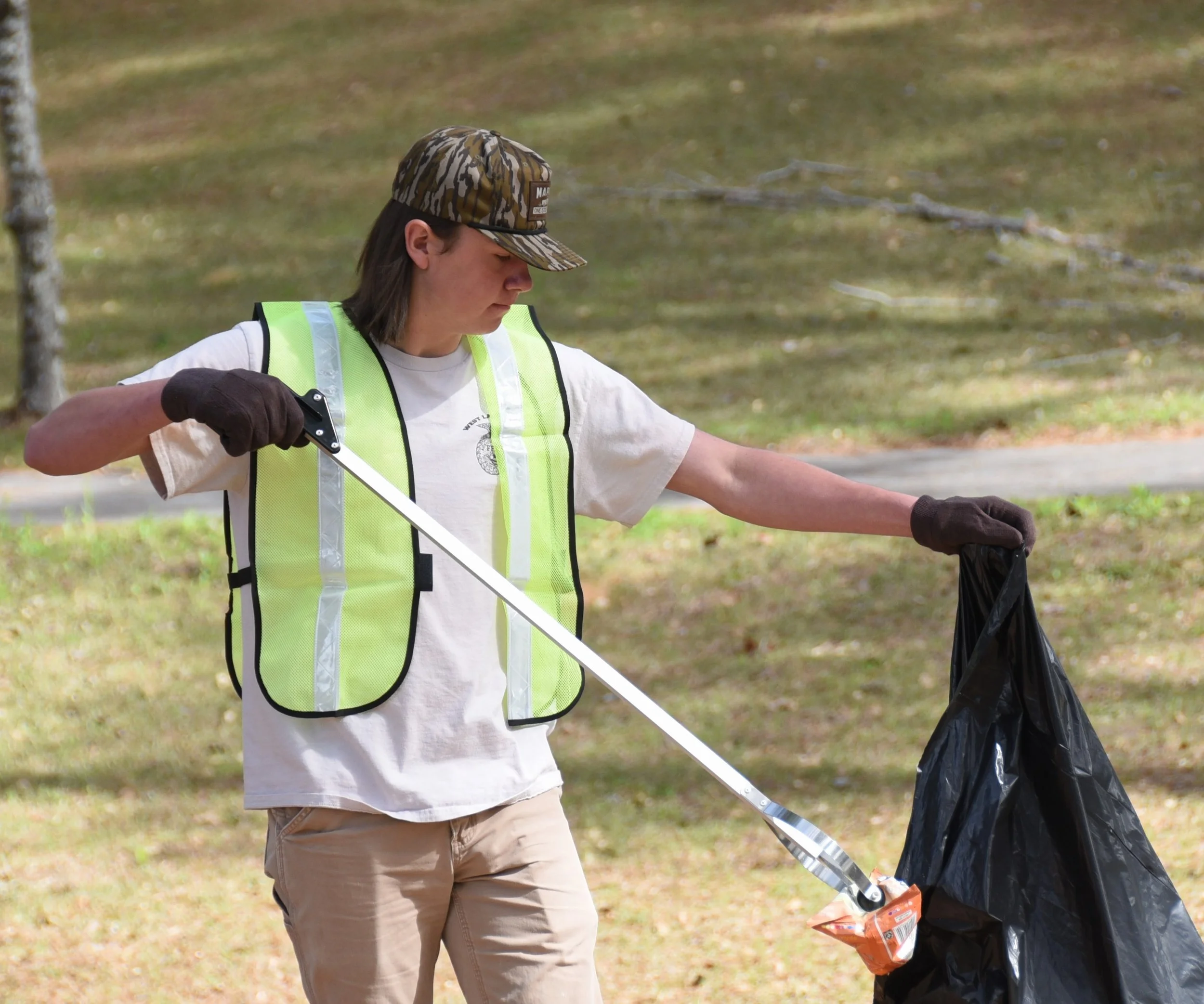 West Lauderdale CTE students take part in county cleanup