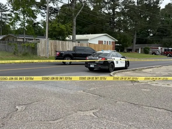 Man Shot Near Car Wash on 35th Avenue