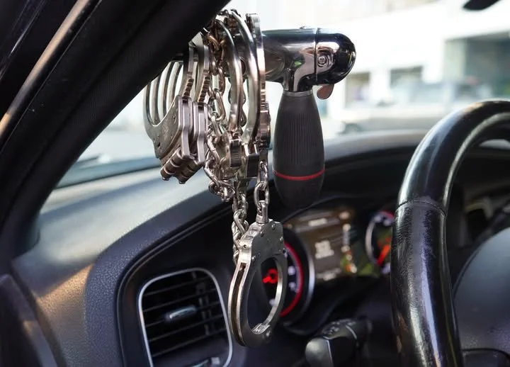 Subject Flees from MPD Wearing Handcuffs