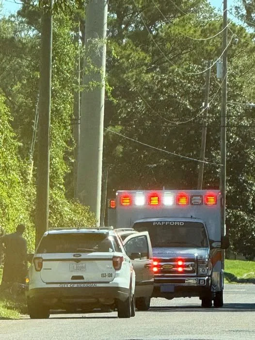 MPD and Pafford responding to a possible assault at Bragg Avenue &amp; Saint Andrew Street. A female has been rushed to a local hospital with what appears to be serious injuries.