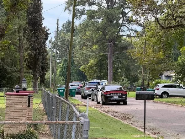 MPD investigating a possible armed robbery in the 1300 block of 43rd Ave.