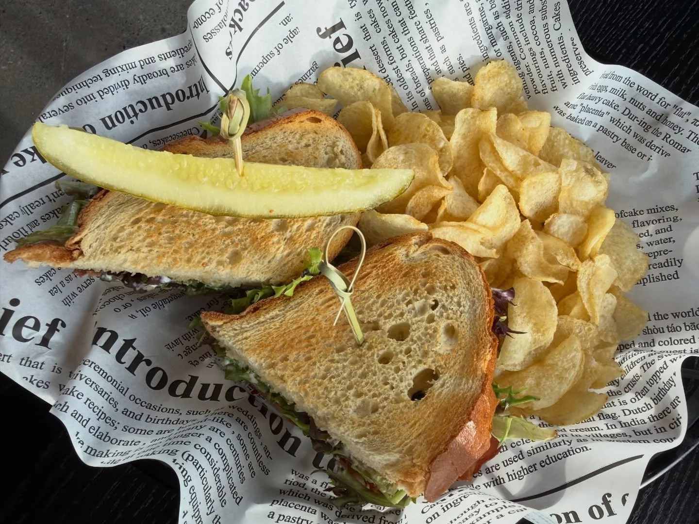 Lunch Time 😋🥪🥒

#kamloopslunch #riverbrewcafe #newlunchspot #kamloopscafe