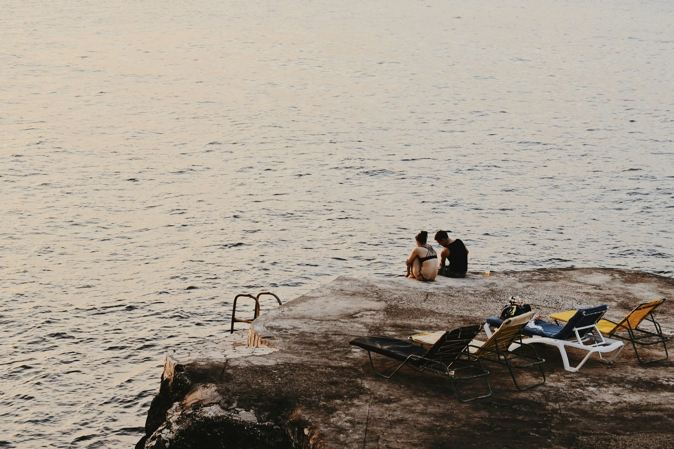 5 Tips for Slowing Down &amp; Romanticizing Life