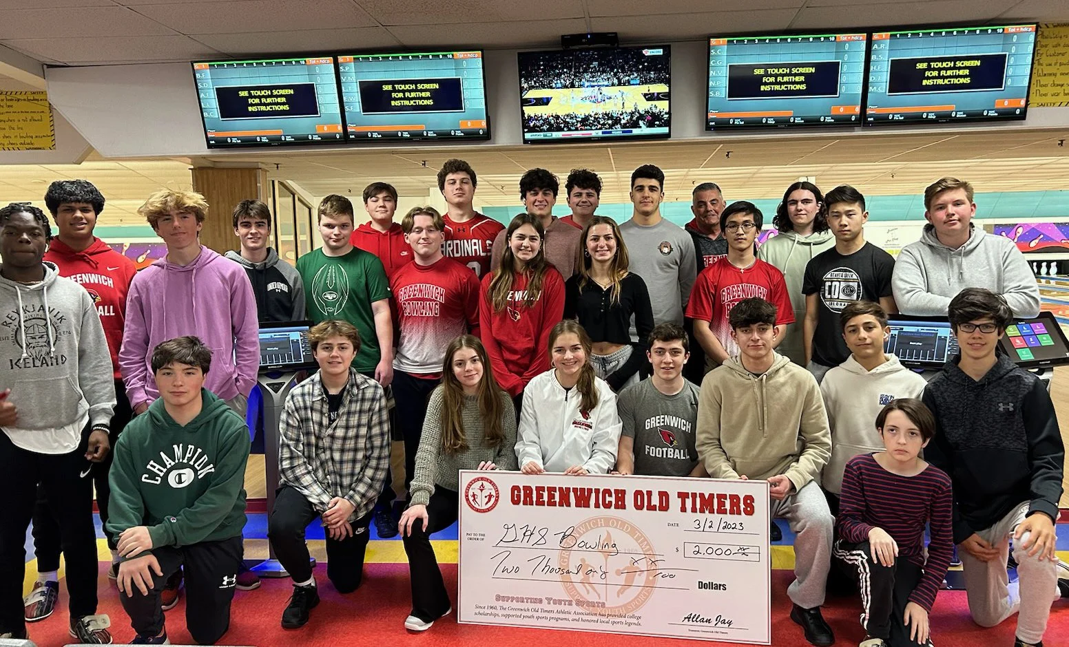 GHS Bowling 2023 Old Timers.jpg