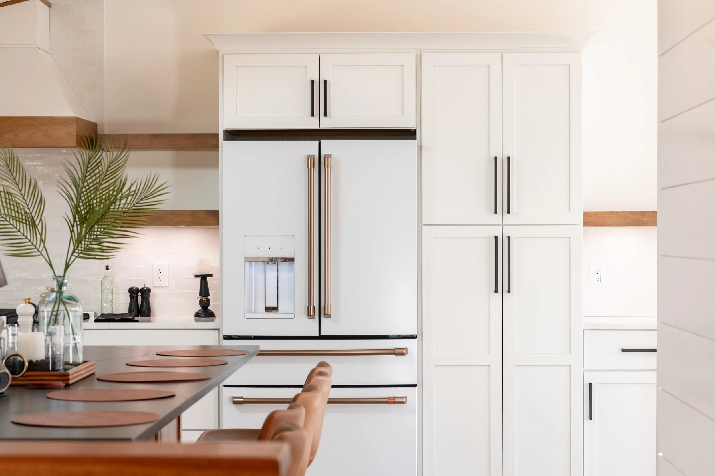 Modern Coastal Outdoor Kitchen Remodel by Ram Construction — Project 2 project photo