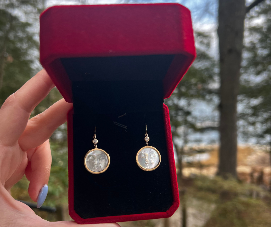 moonearrings.png