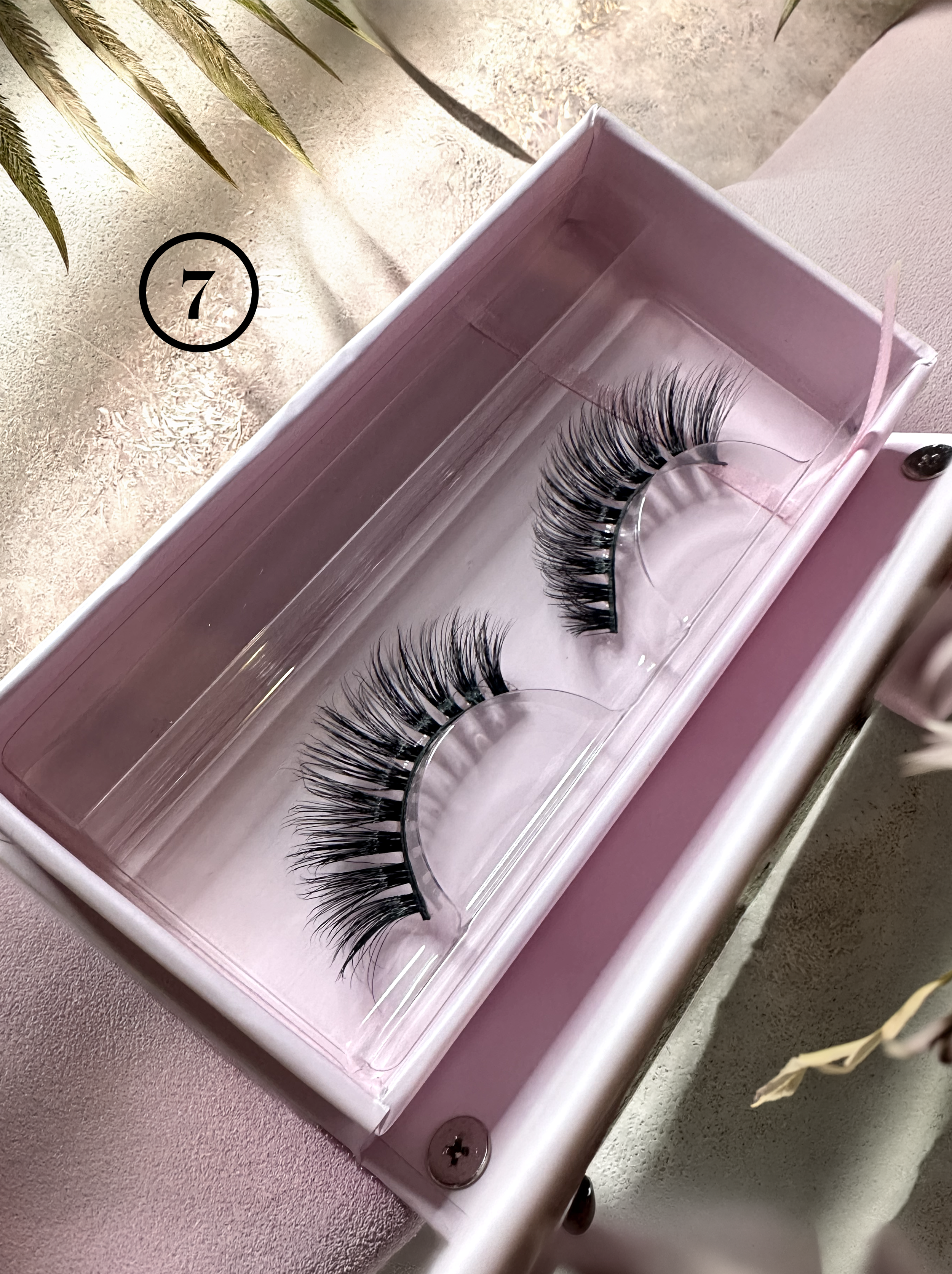 lashes7.png