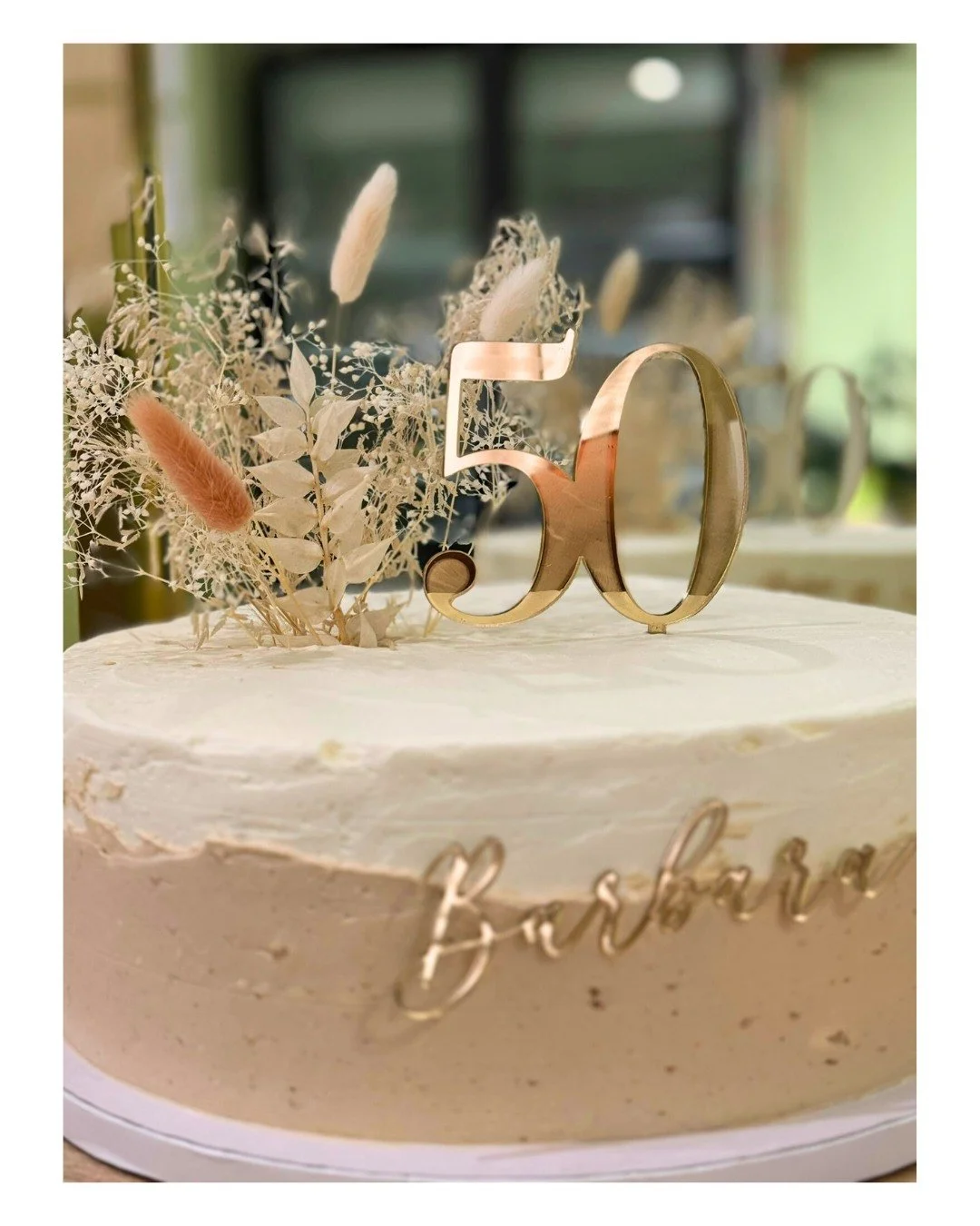 𝑭𝒊𝒇𝒕𝒚 𝒔𝒉𝒂𝒅𝒐𝒘𝒔 𝒐𝒇 𝒈𝒐𝒍𝒅 ✨

Un traguardo importante merita una torta speciale &mdash; raffinata, elegante e dal gusto indimenticabile. 💛

🎂 Ordina la tua torta personalizzata e rendi unica ogni occasione!

topper by @tecnostampa 
&bu