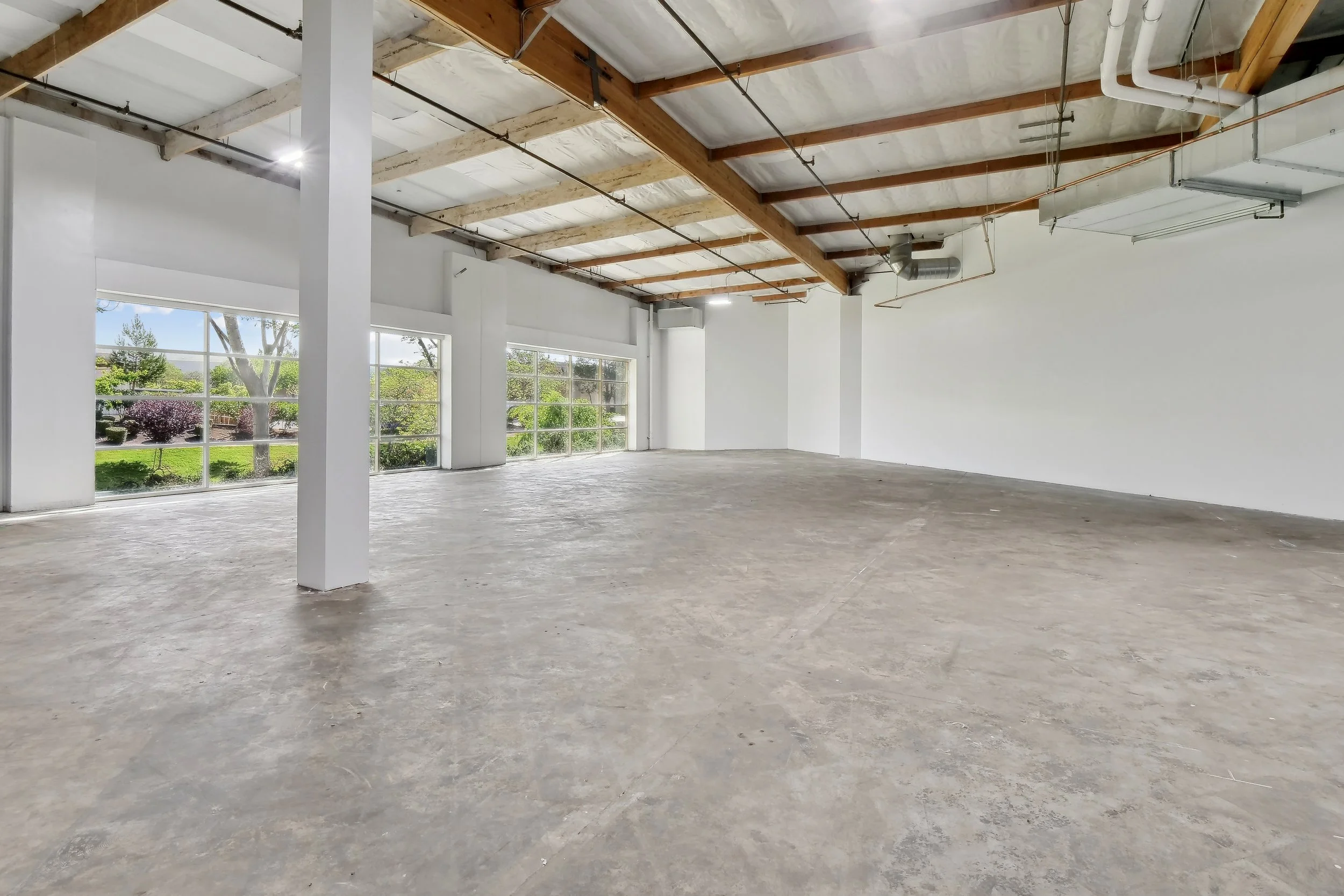 47200 Bayside Break Room.jpg
