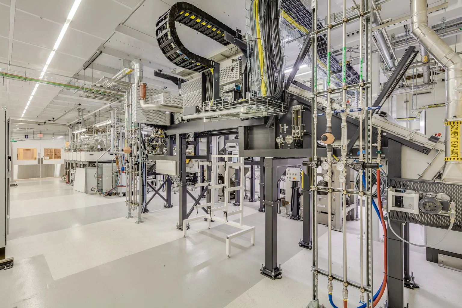 2581 Junction Clean Room 2.jpg