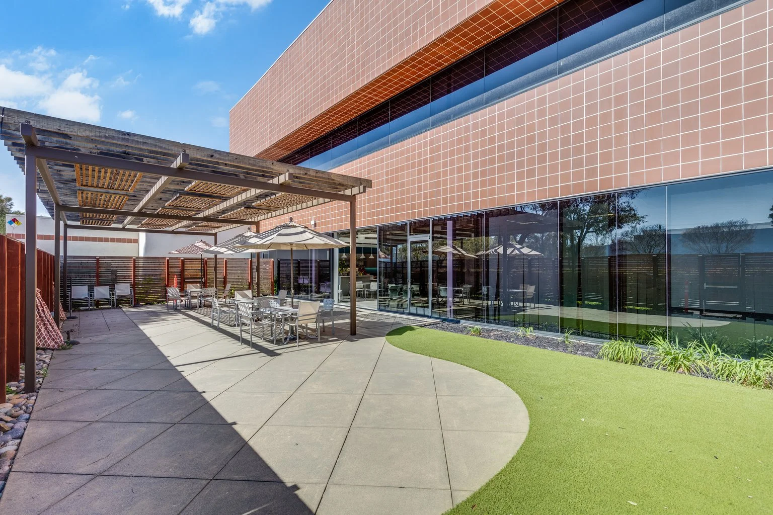2581 Junction Outdoor Area 2.jpg